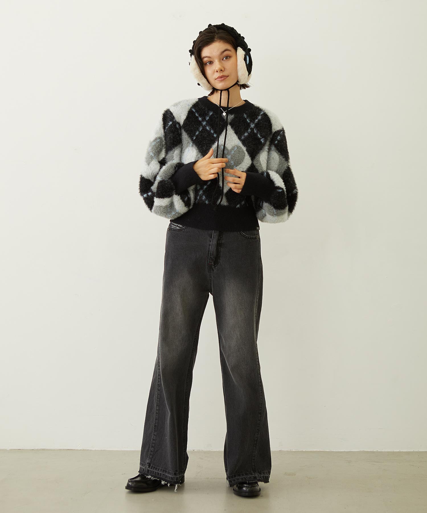 CABLE KNIT EARMUFFS