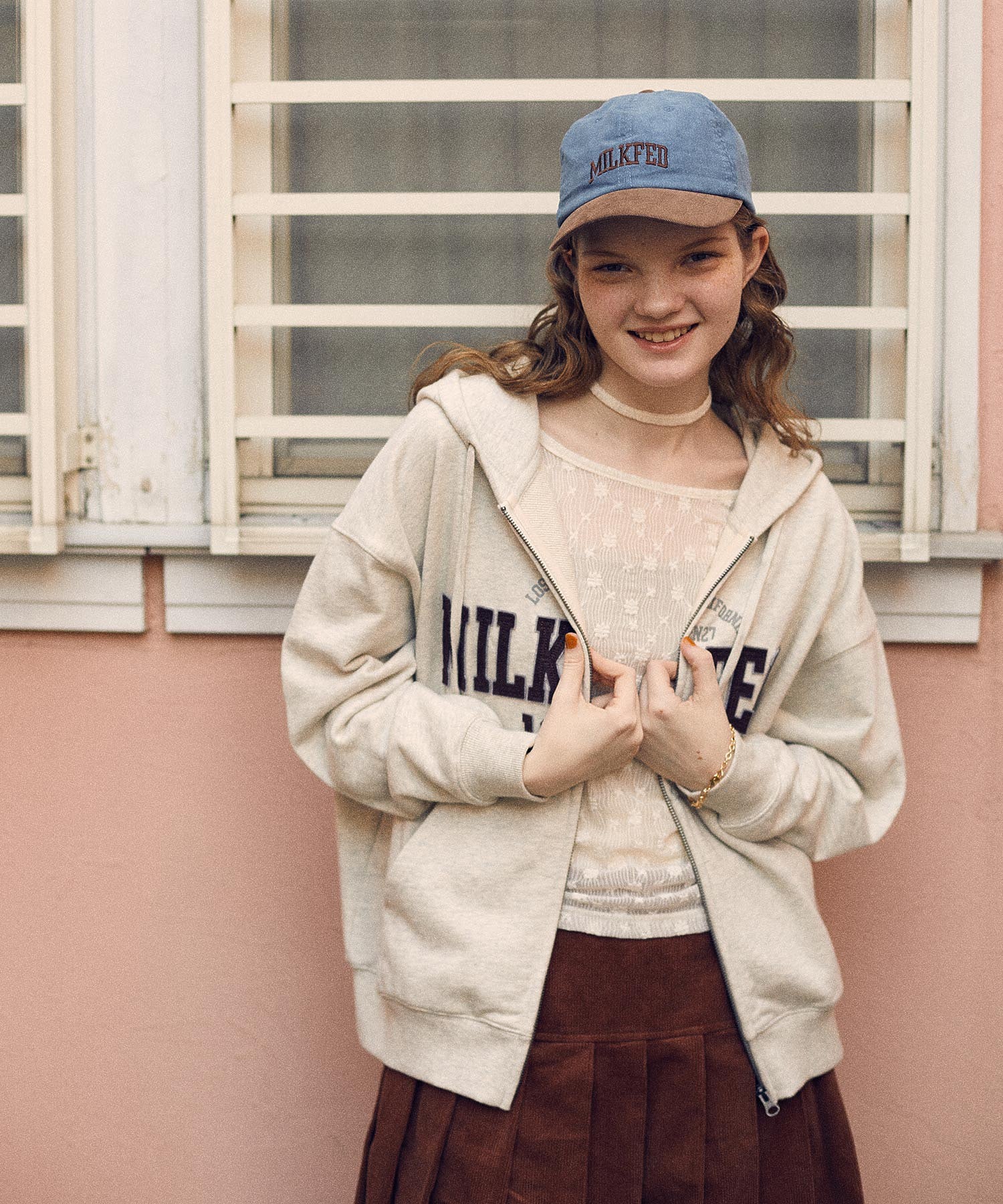 COLLEGE PATCH ZIP UP HOODIE