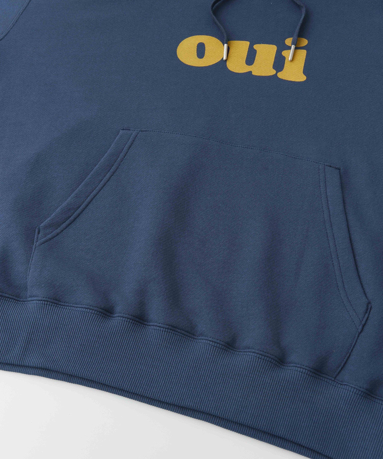 OUI SWEAT HOODIE