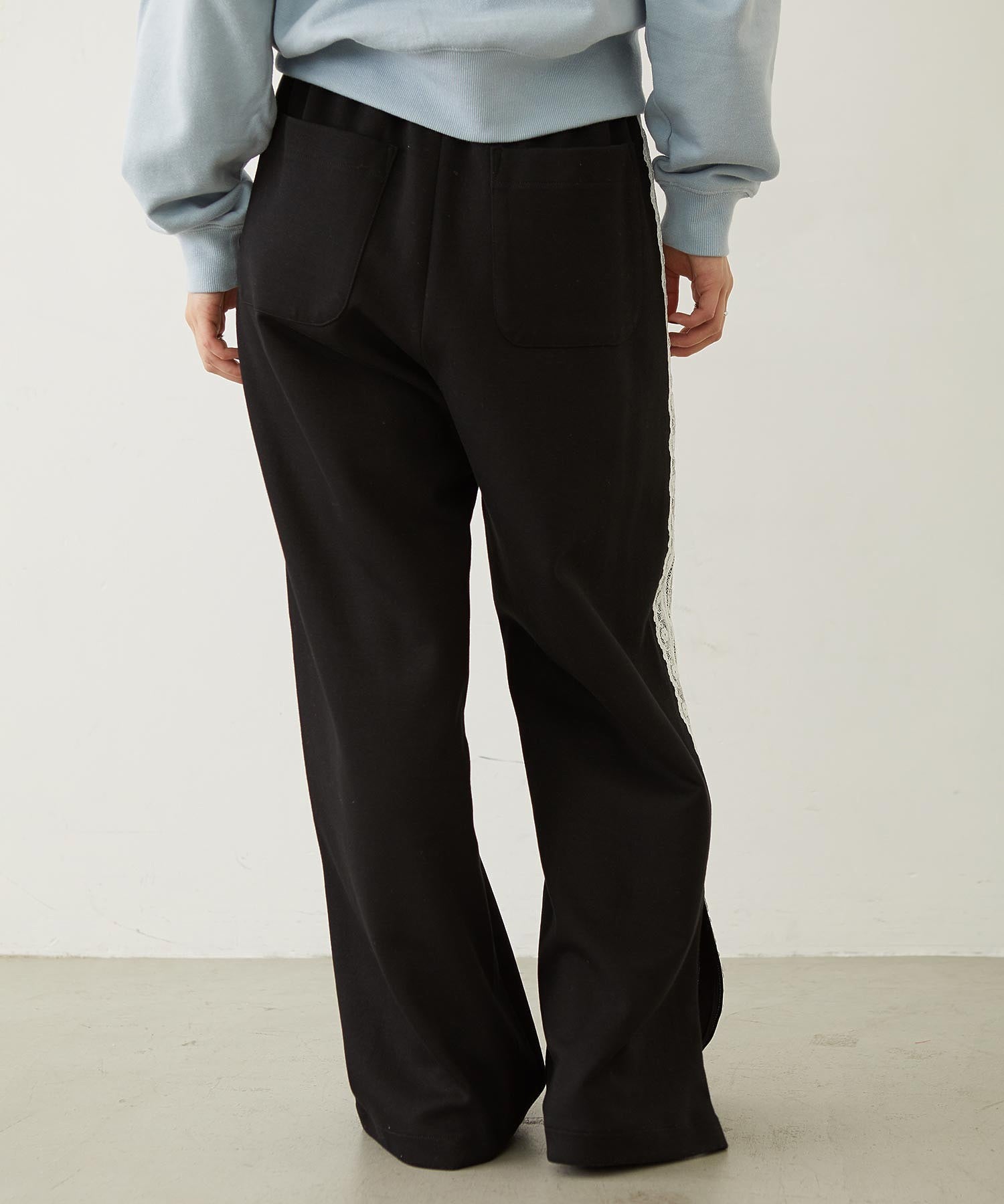 LACE LINE PANTS