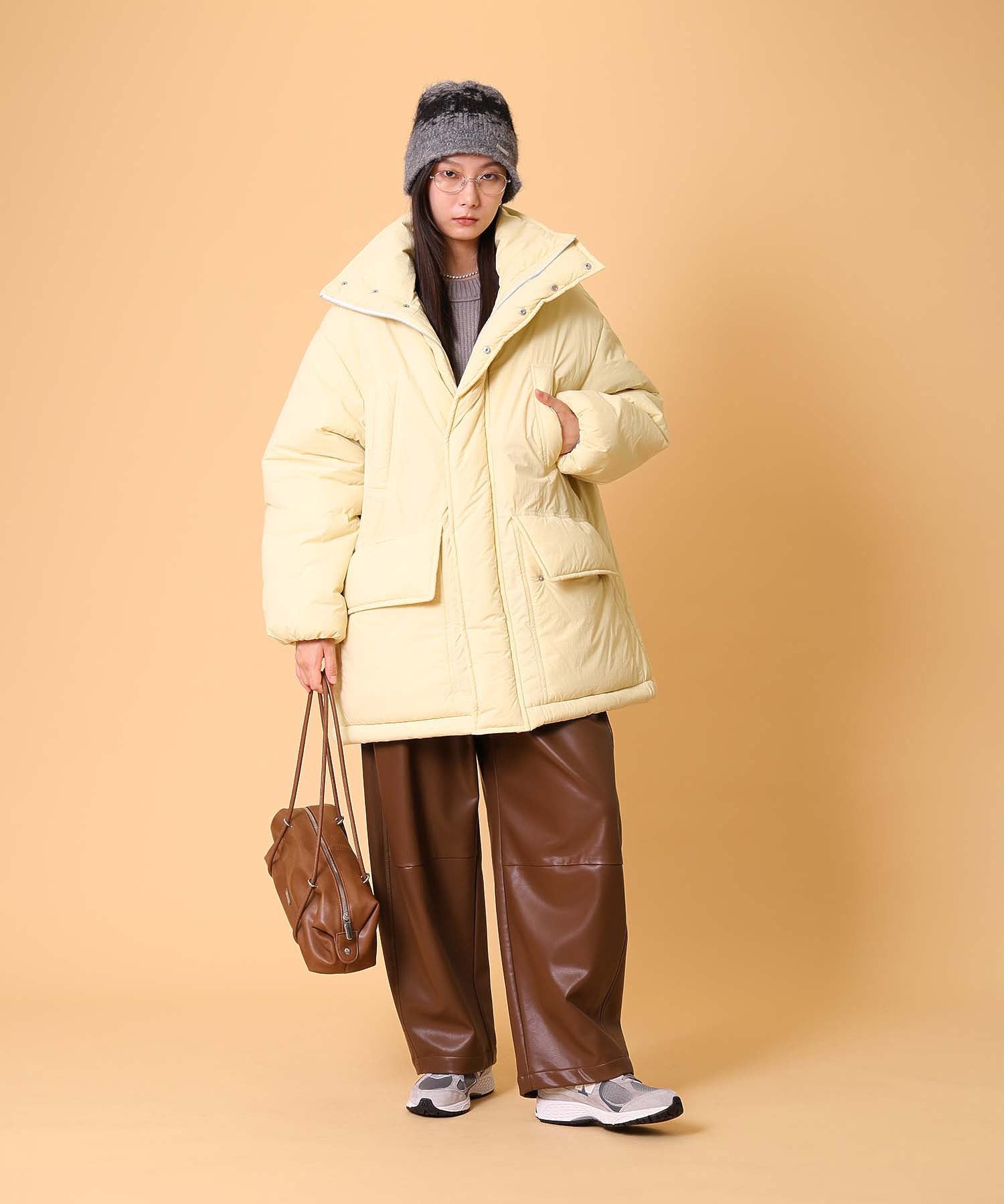 レザーカーブパンツ