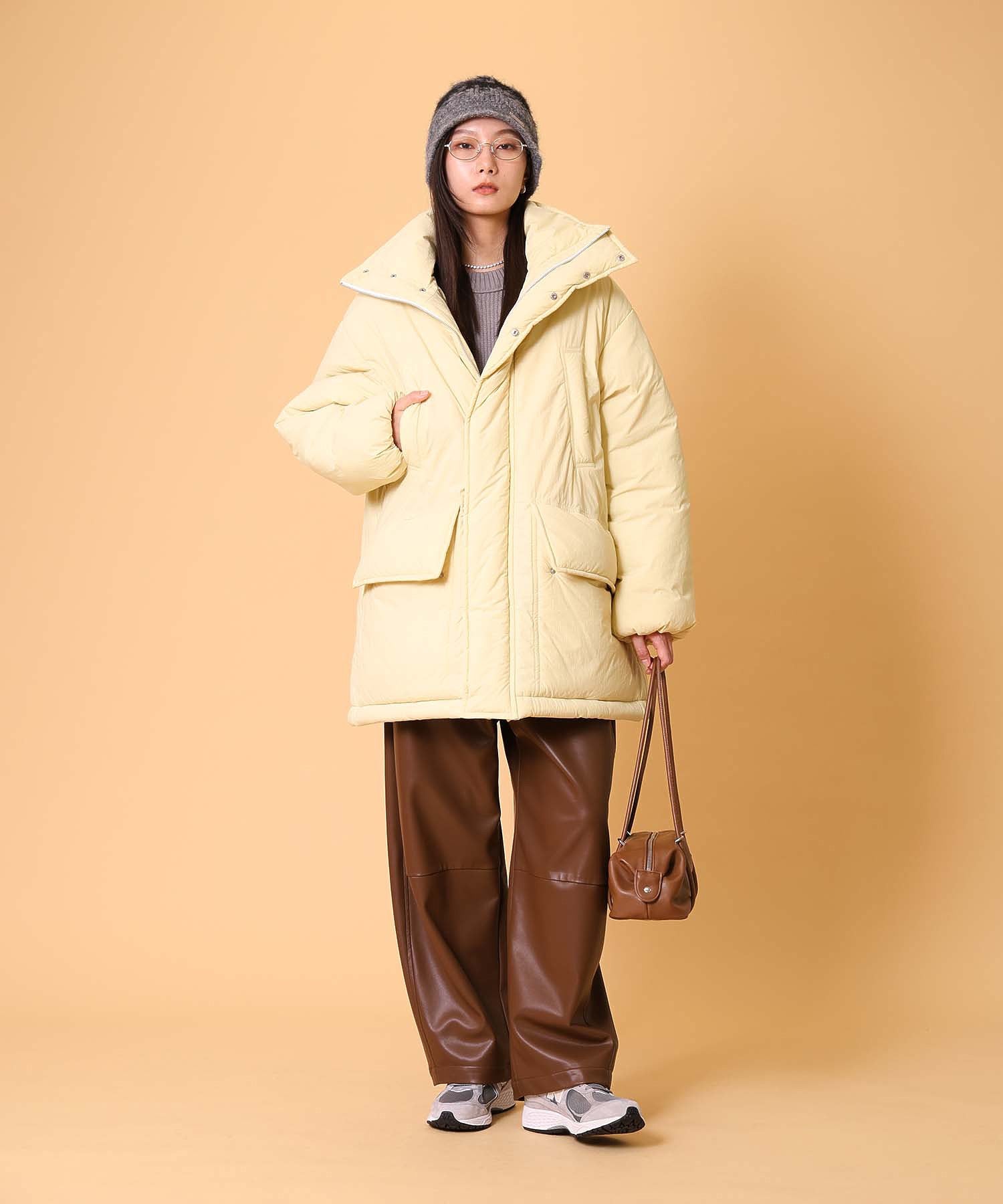 レザーカーブパンツ