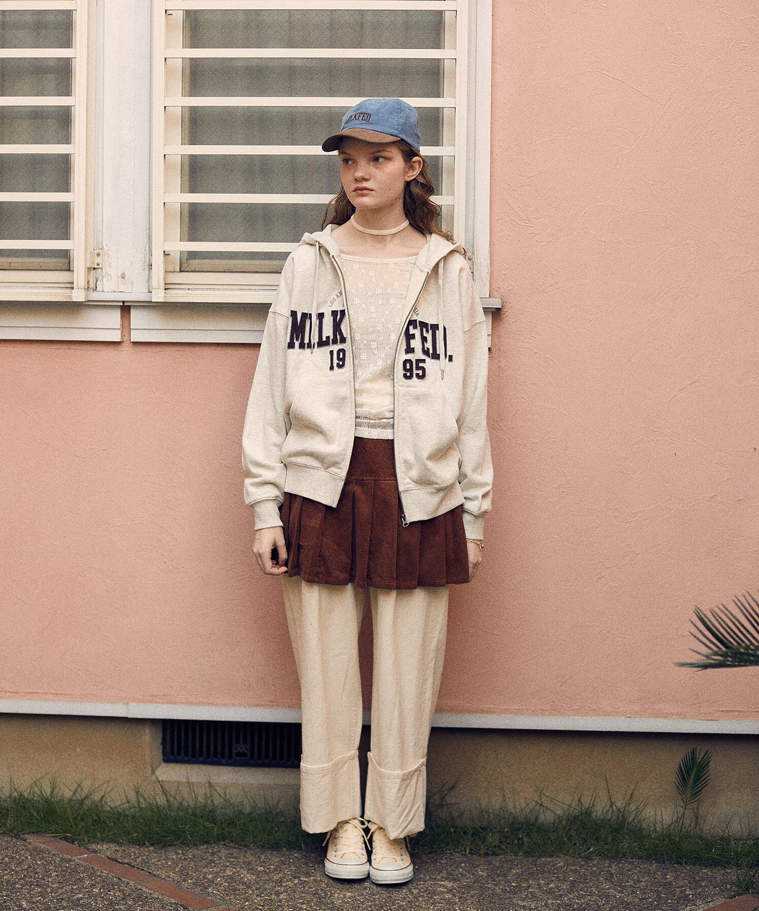 COLLEGE PATCH ZIP UP HOODIE