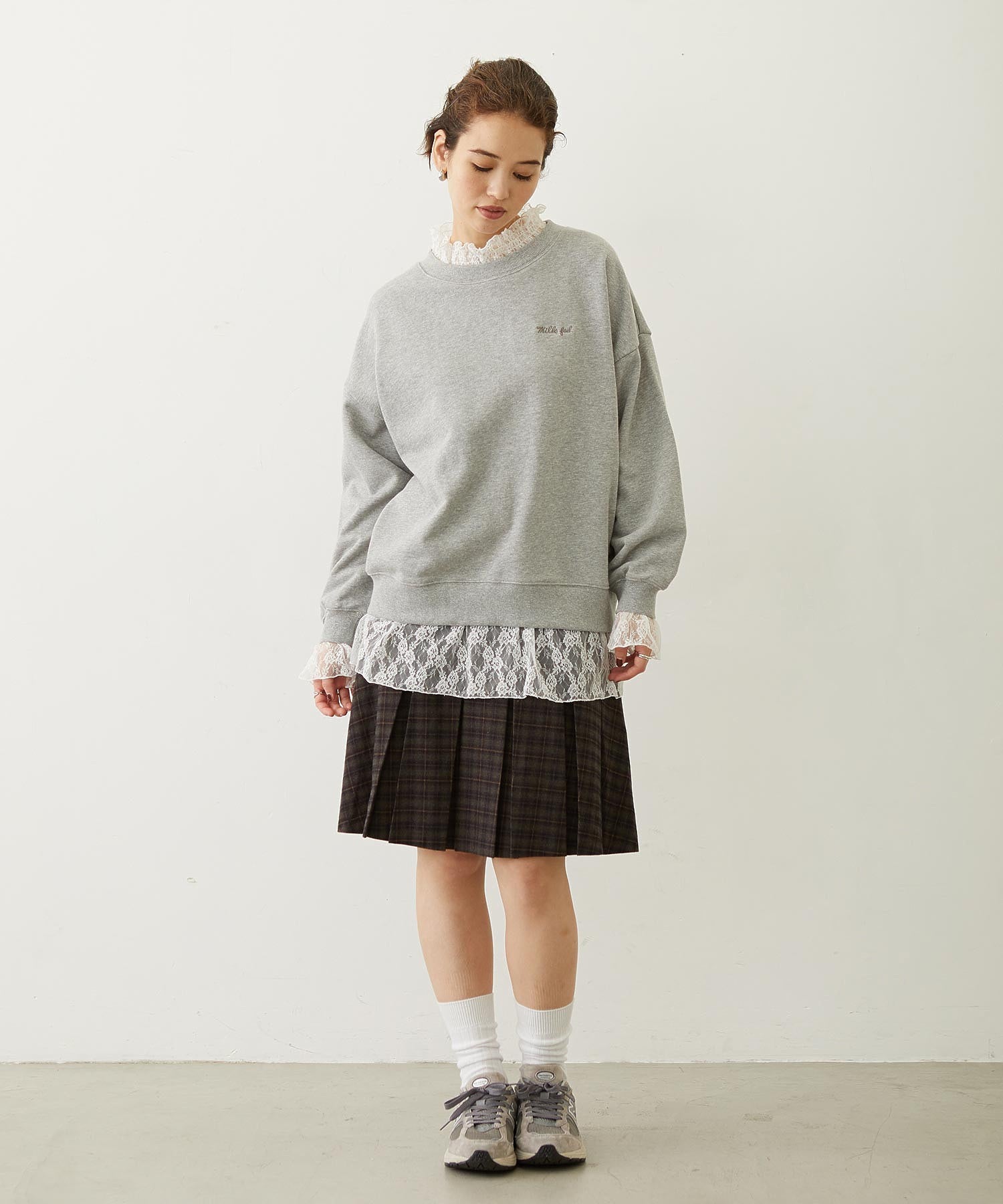 BELTED PLEATED SKIRT
