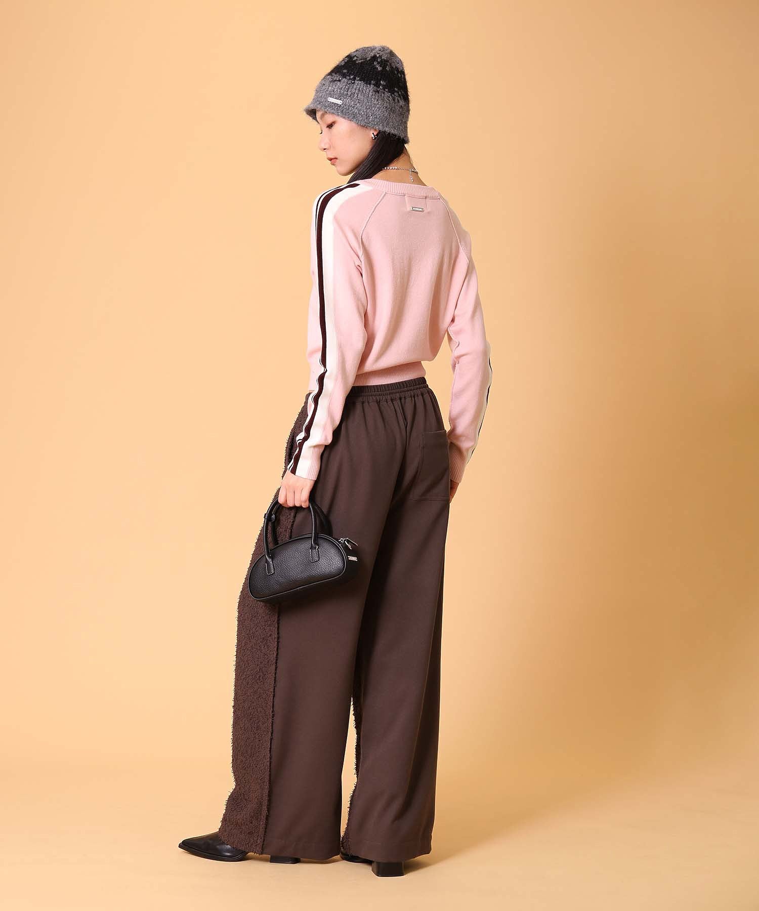 ラインニットプルオーバー