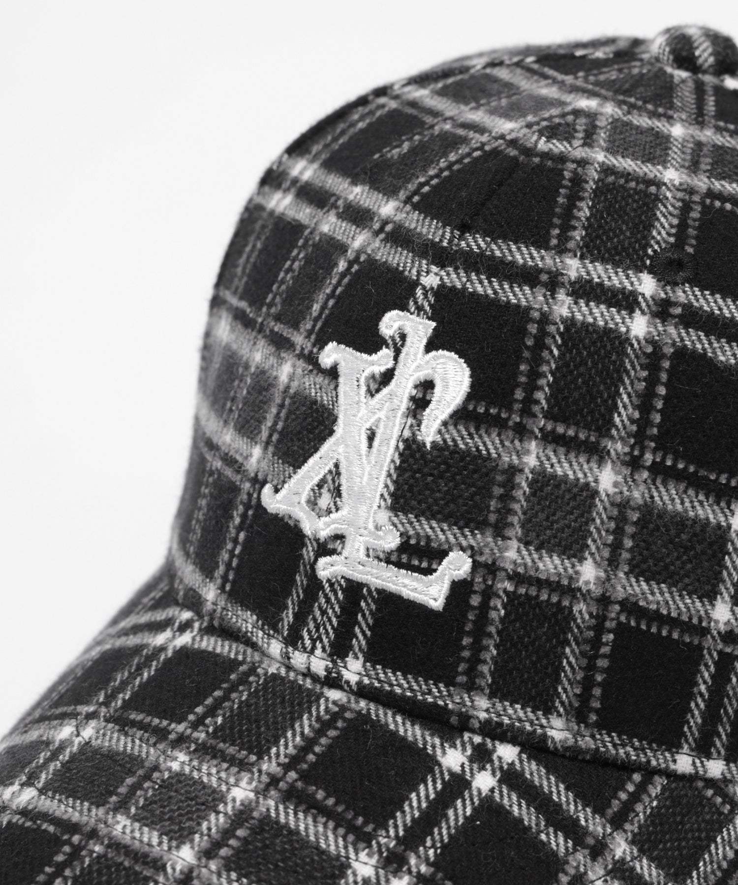URBAN PLAID CAP
