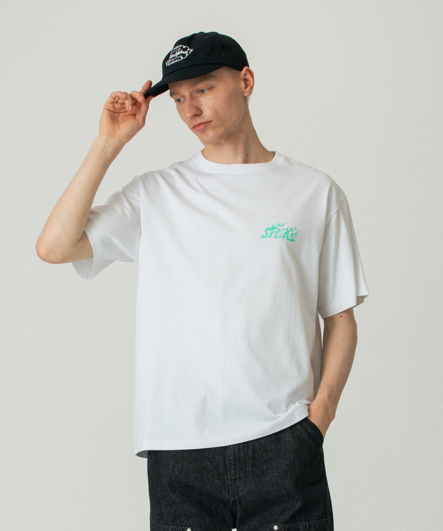 CAPITAL LETTER CAP