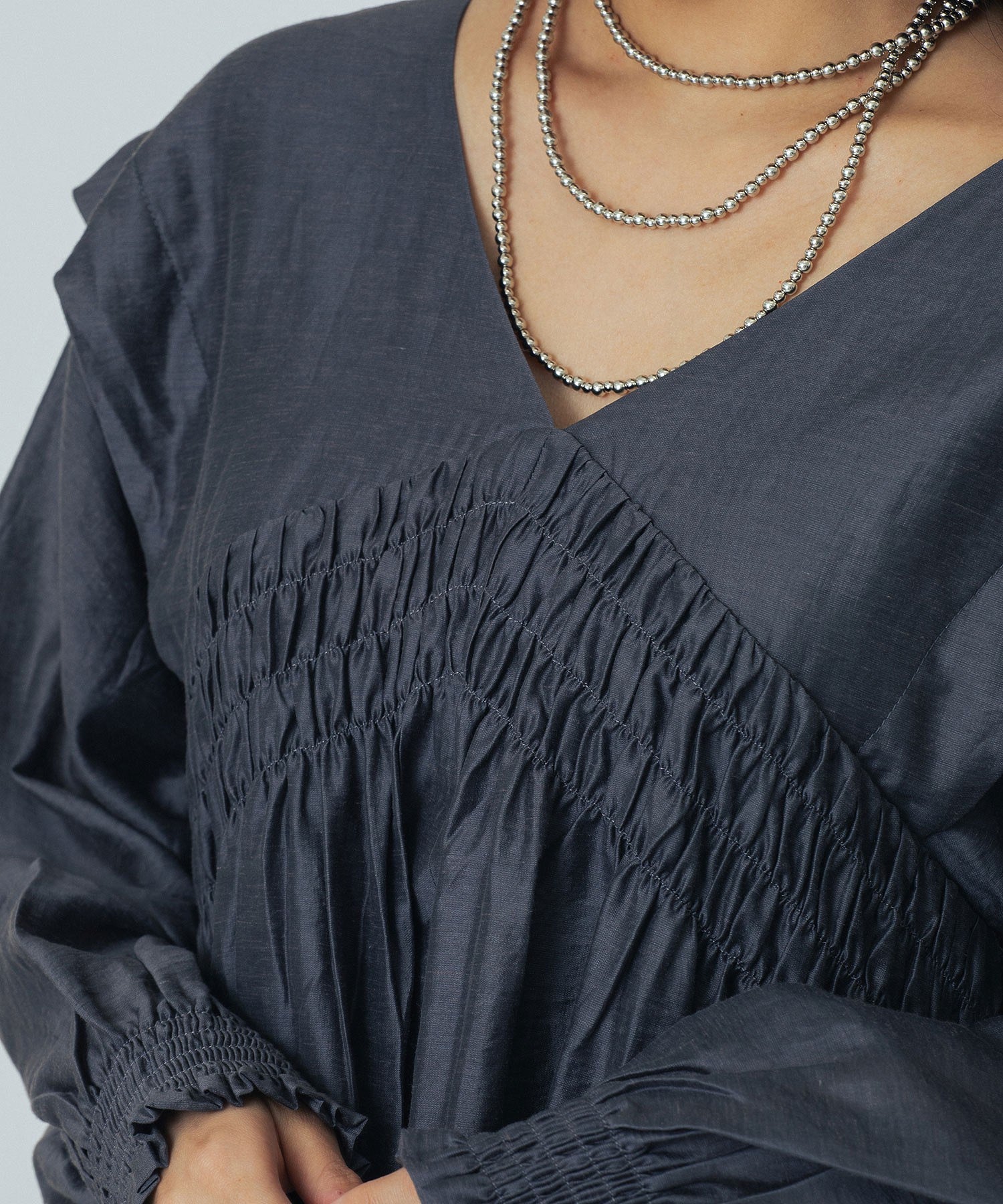 VOLUME DRESS