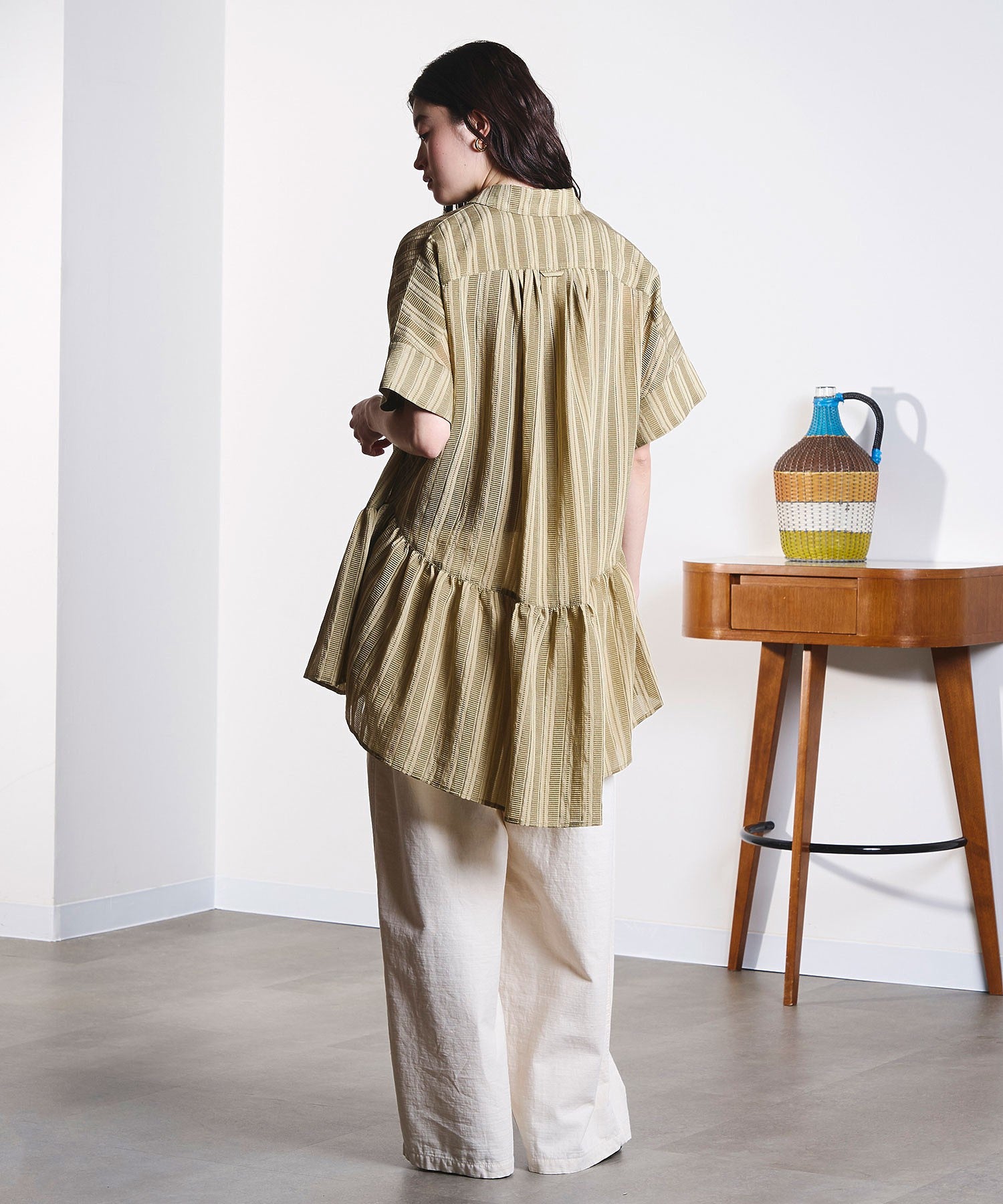 GENE HEAVENS/TIERED HEM S/S SHIRT