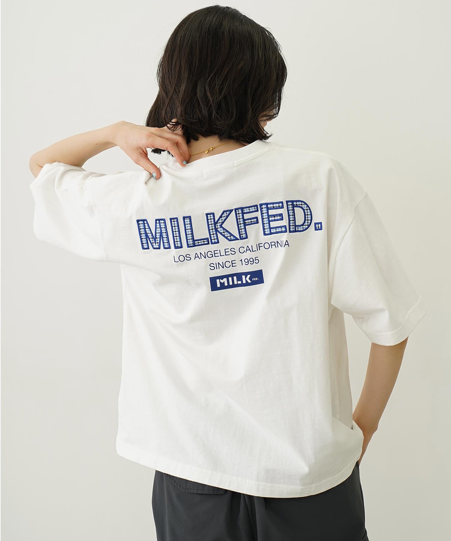 MILKFED. PLAID LOGO WIDE S/S TEE