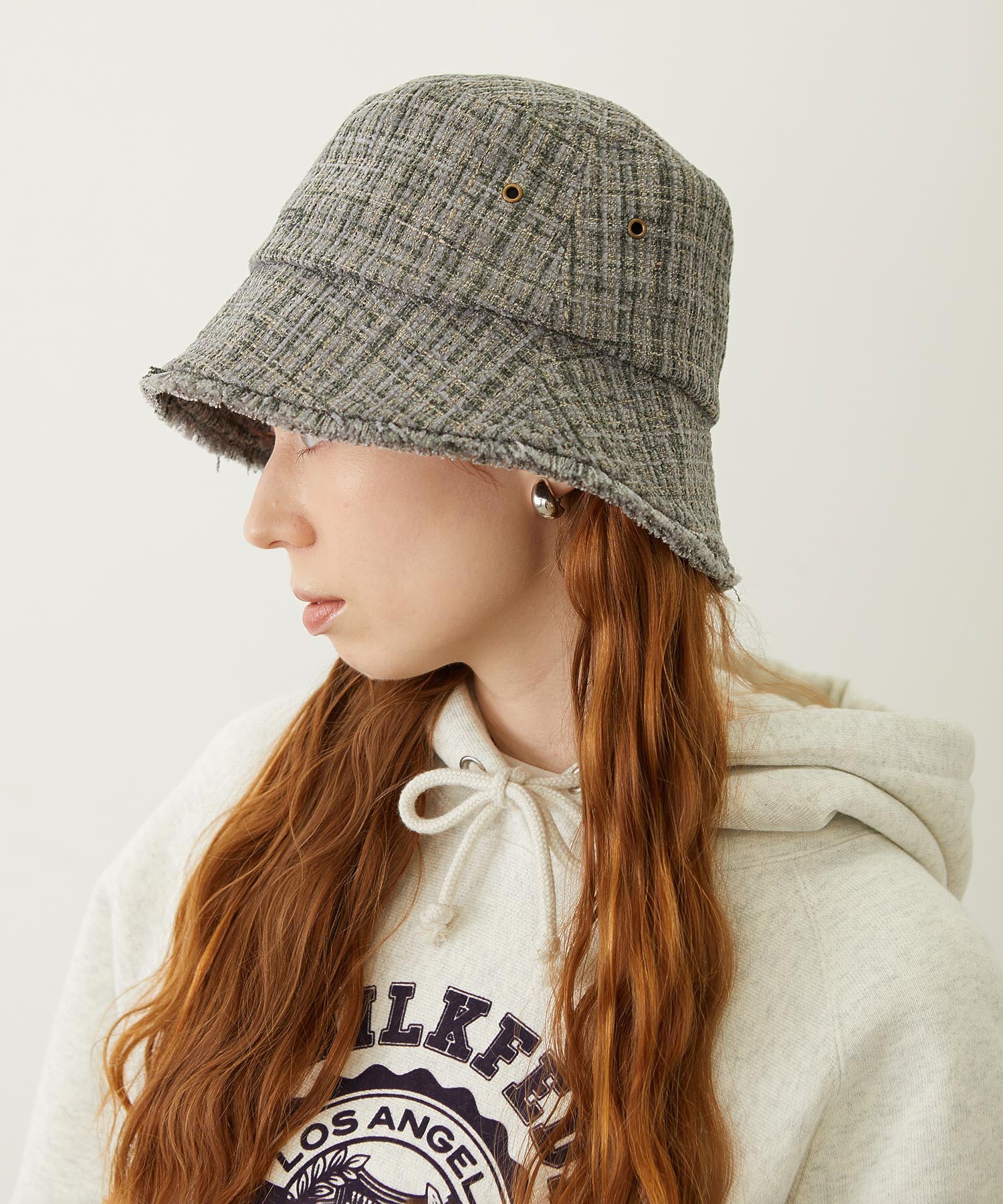 TWEED FRINGE BUCKET HAT