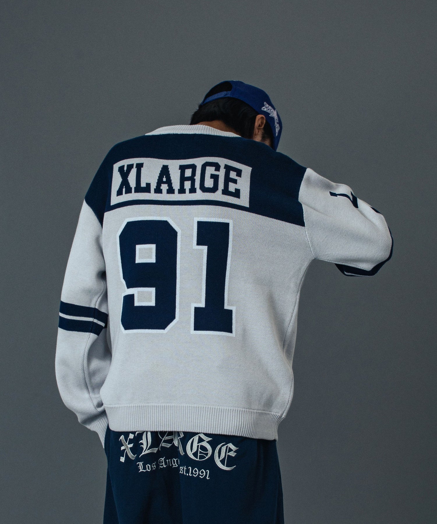 FOOTBALL SWEATER