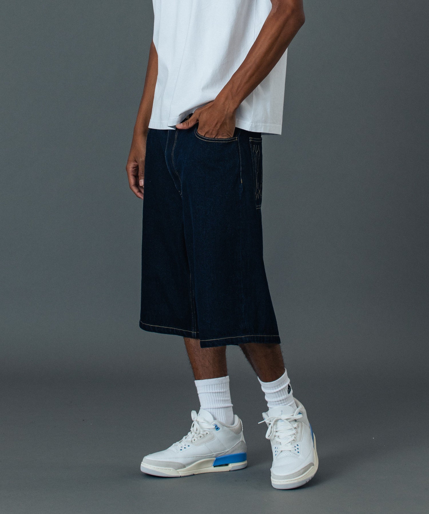 MODEL 身長185cm/着用サイズ：34inch