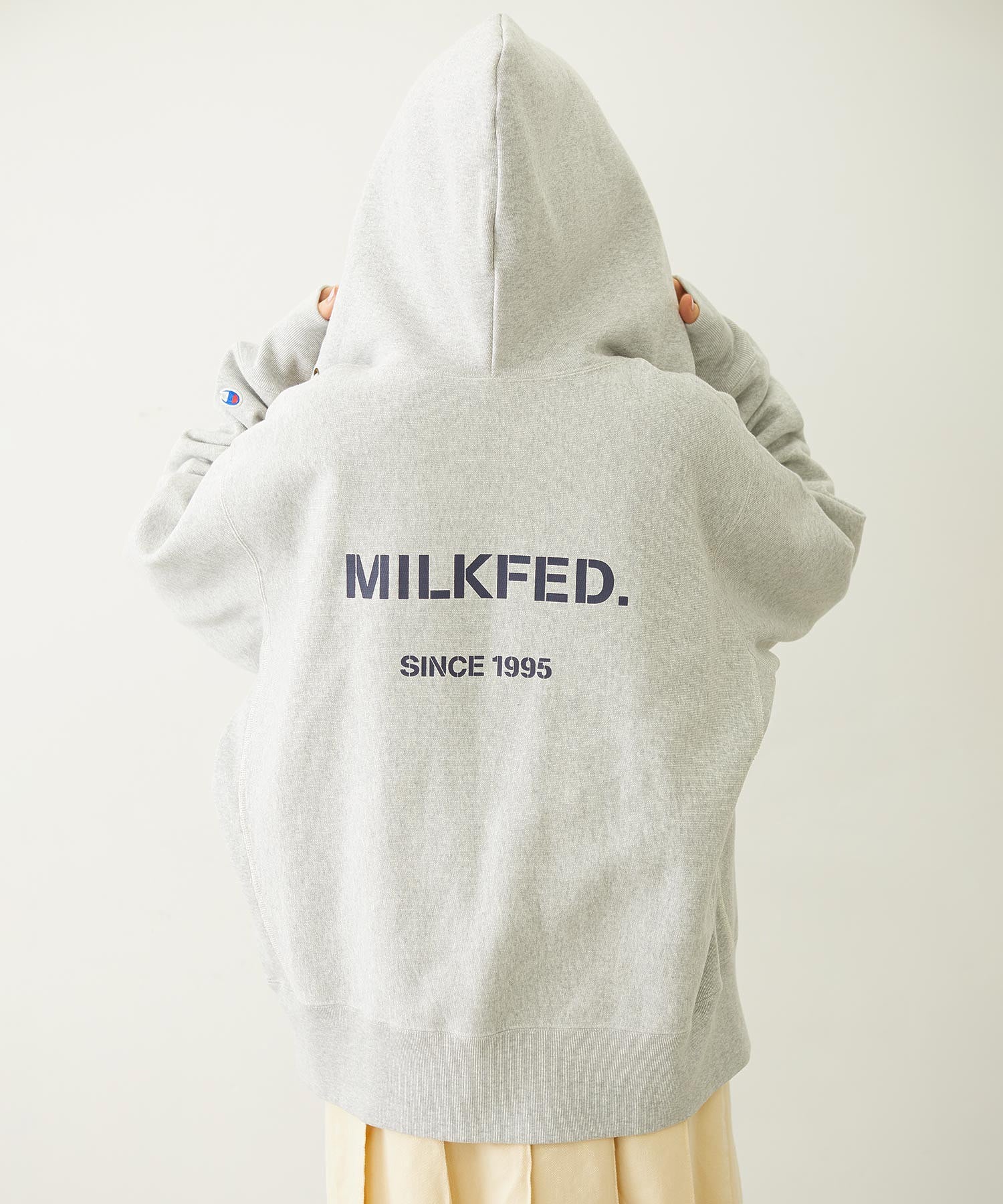 MILKFED. × CHAMPION SWEAT ZIP HOODIE