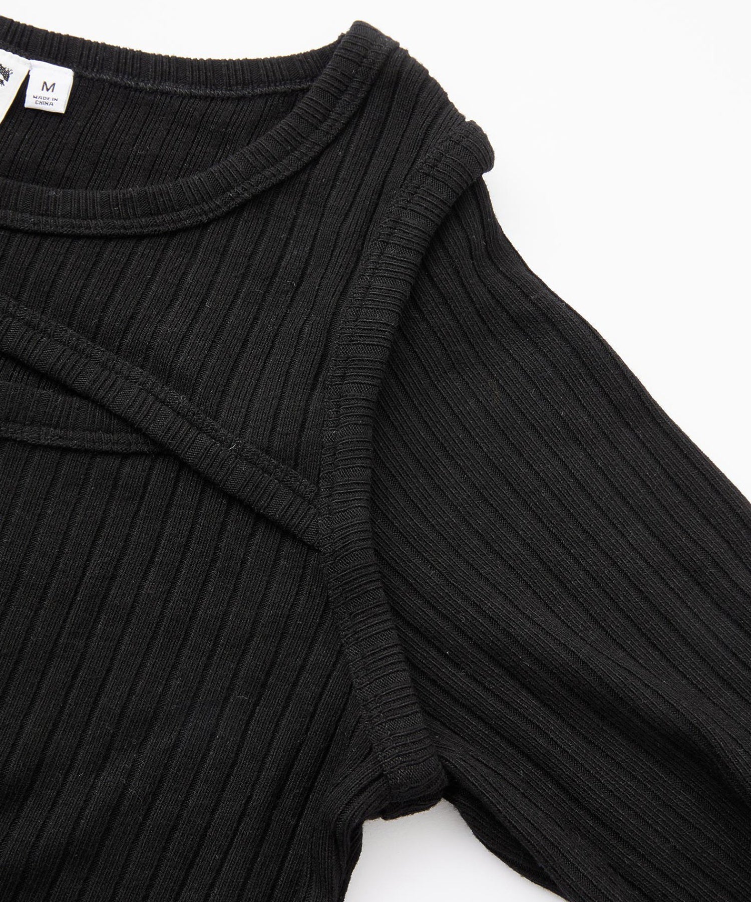 FRONT SLIT RIB L/S TOP