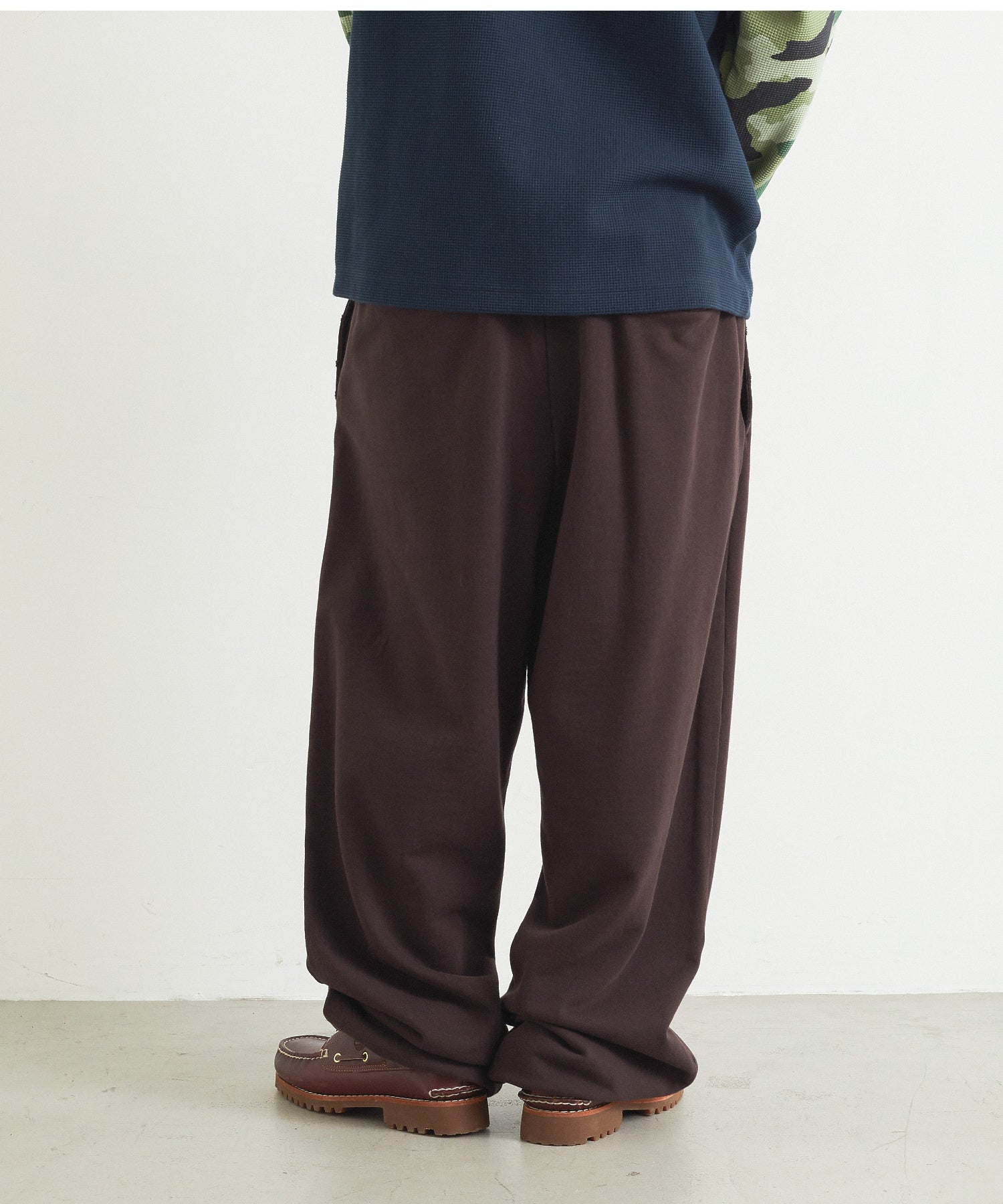 DAMAGED SWEAT PANTS