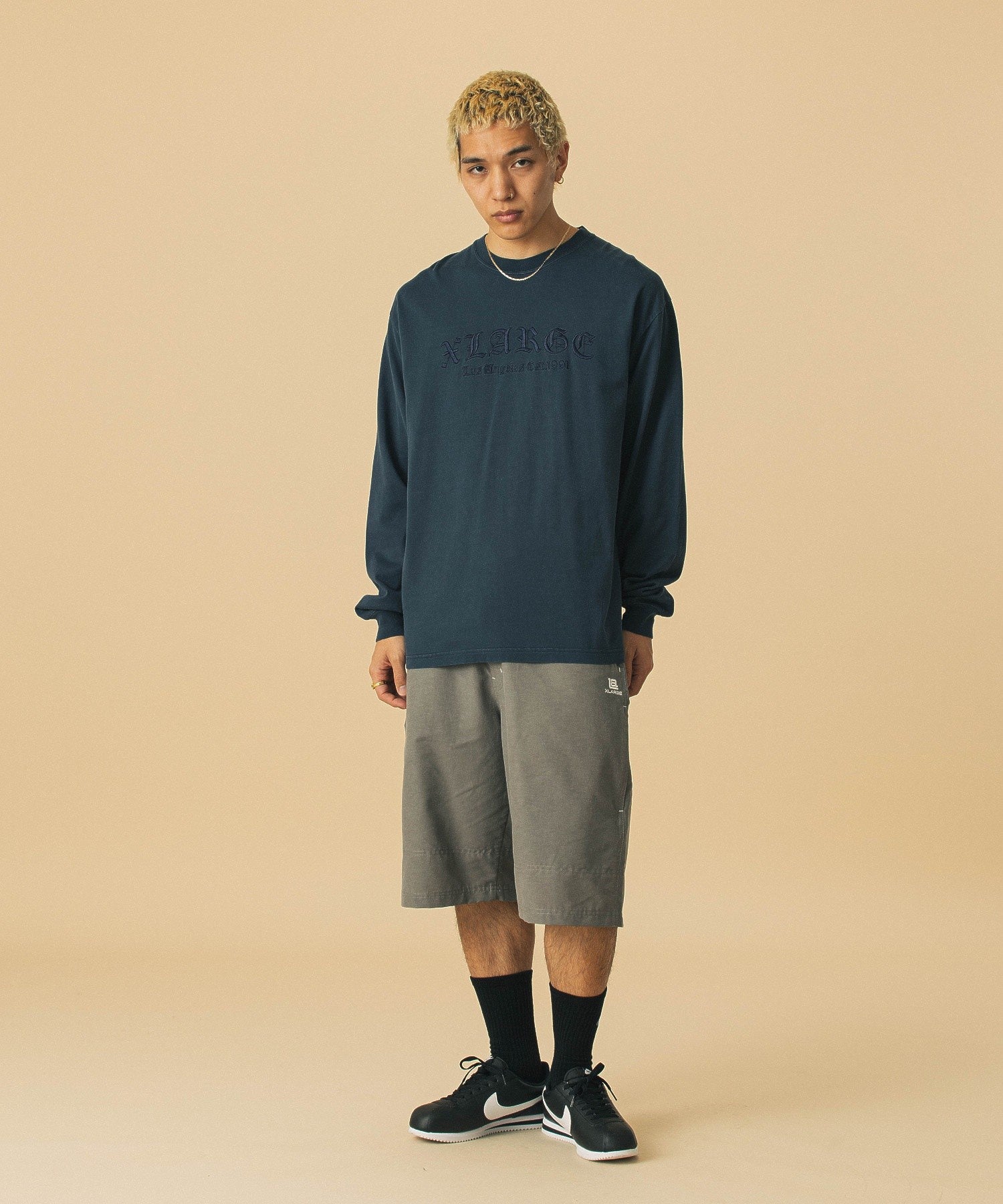 PIGMENT DYED OLD ENGLISH L/S TEE