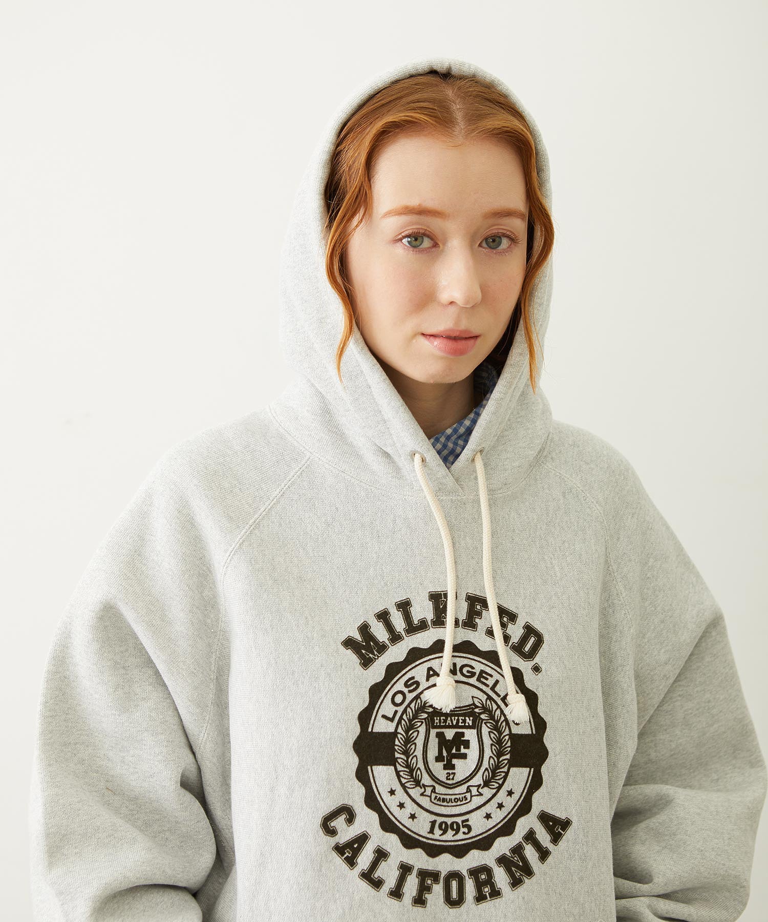 MILKFED. × CHAMPION COLLEGE LOGO SWEAT HOODIE