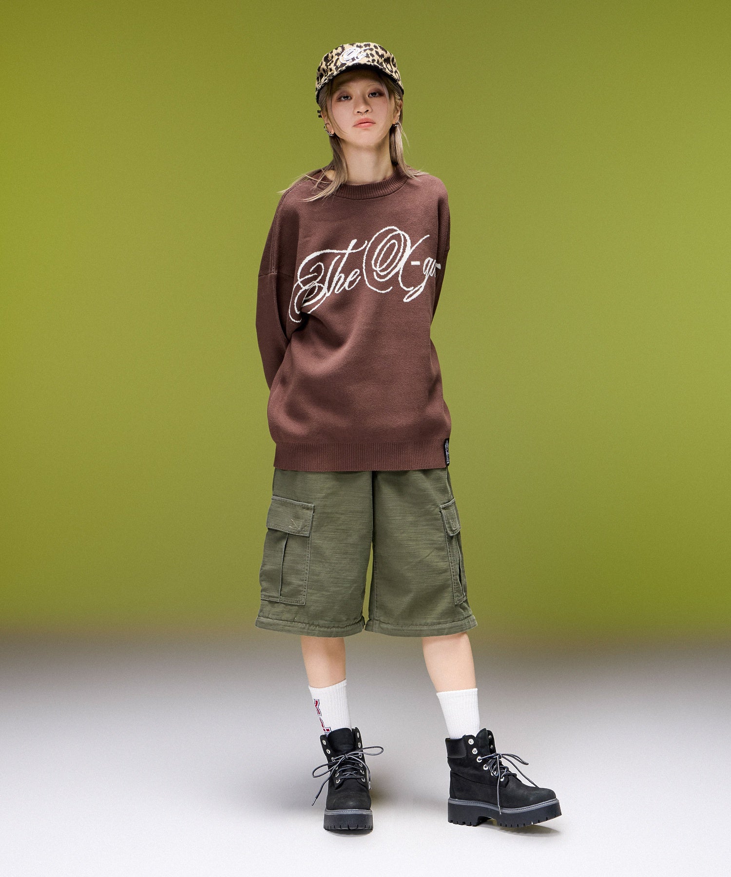 LOGO MARK EMBROIDERED FLAT BRIM CAP