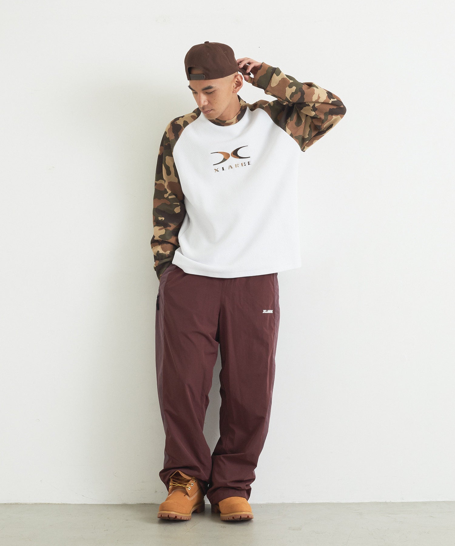 X LOGO RAGLAN L/S TEE