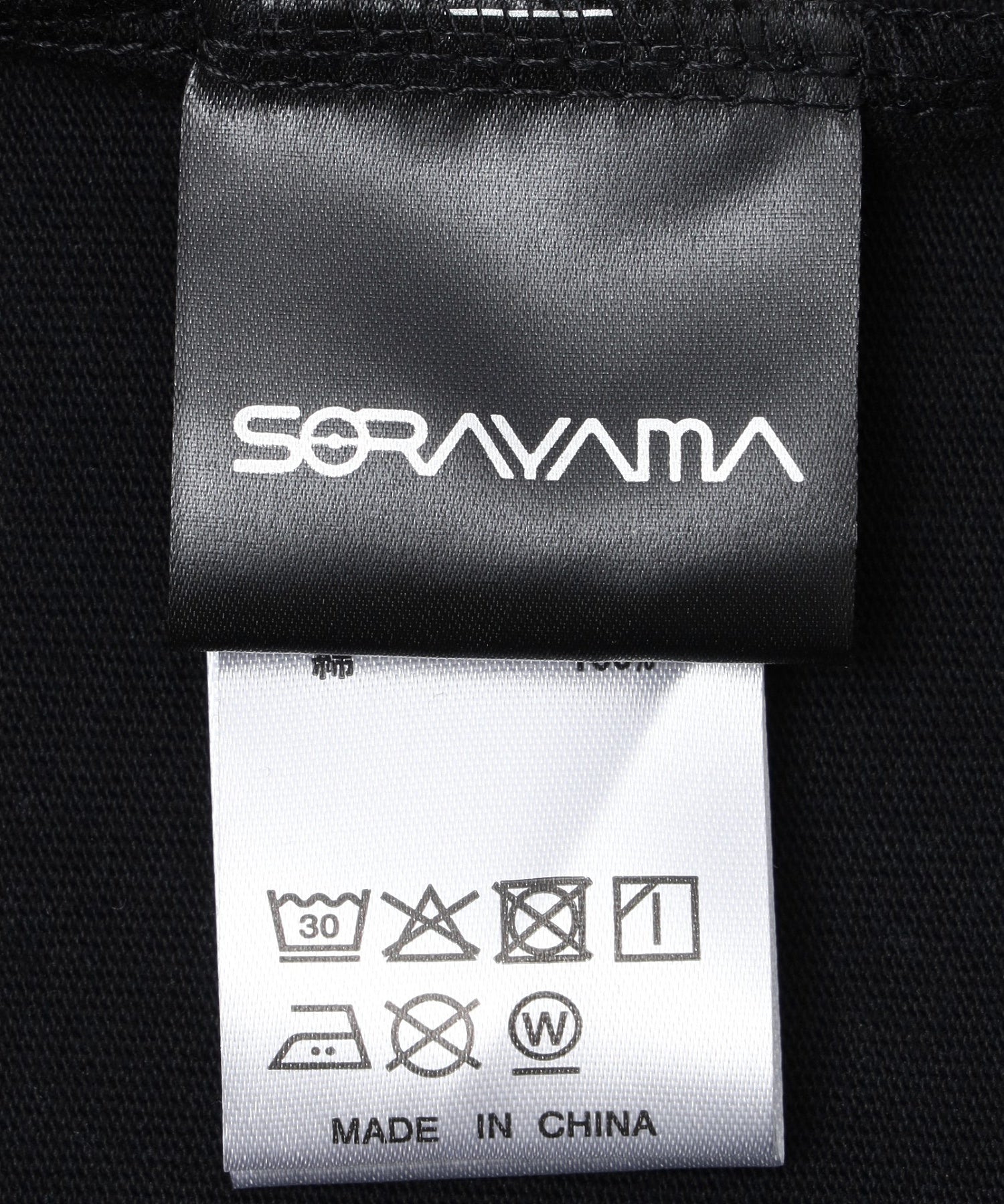 NEW ERA/ニューエラ/SS OS CT TEE SORAYAMA NE BLK SLV 14882383