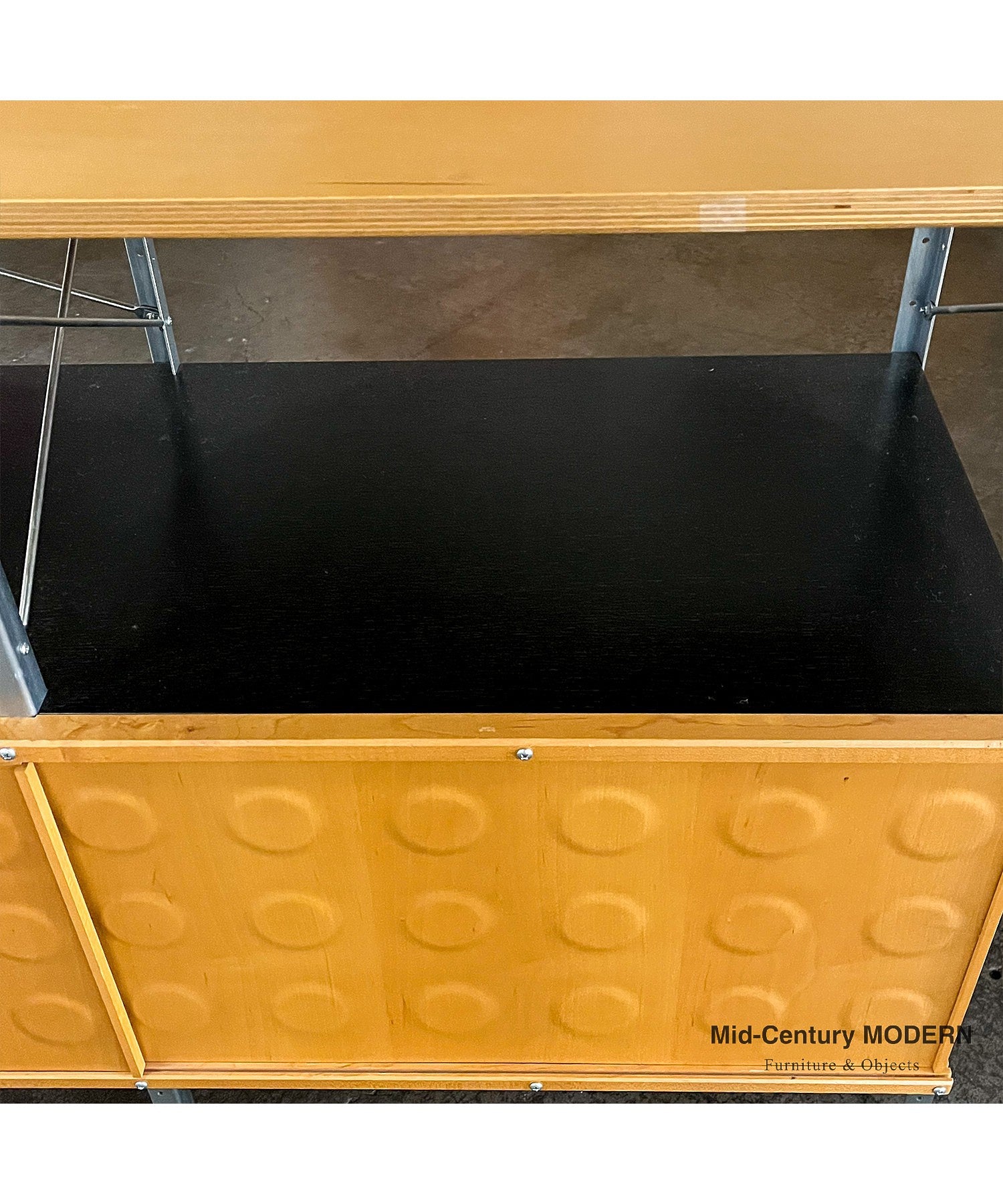 ESU230-N / Herman Miller / Used