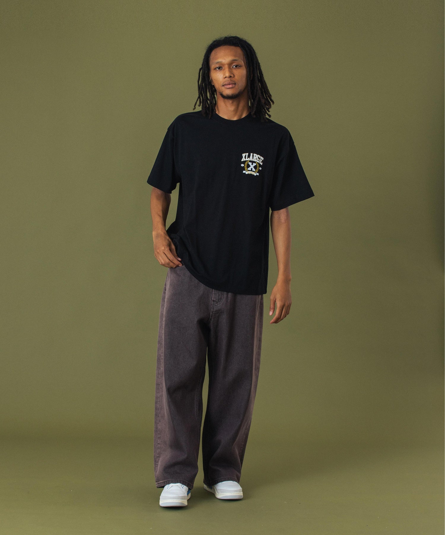 COLLEGE LOGO S/S TEE