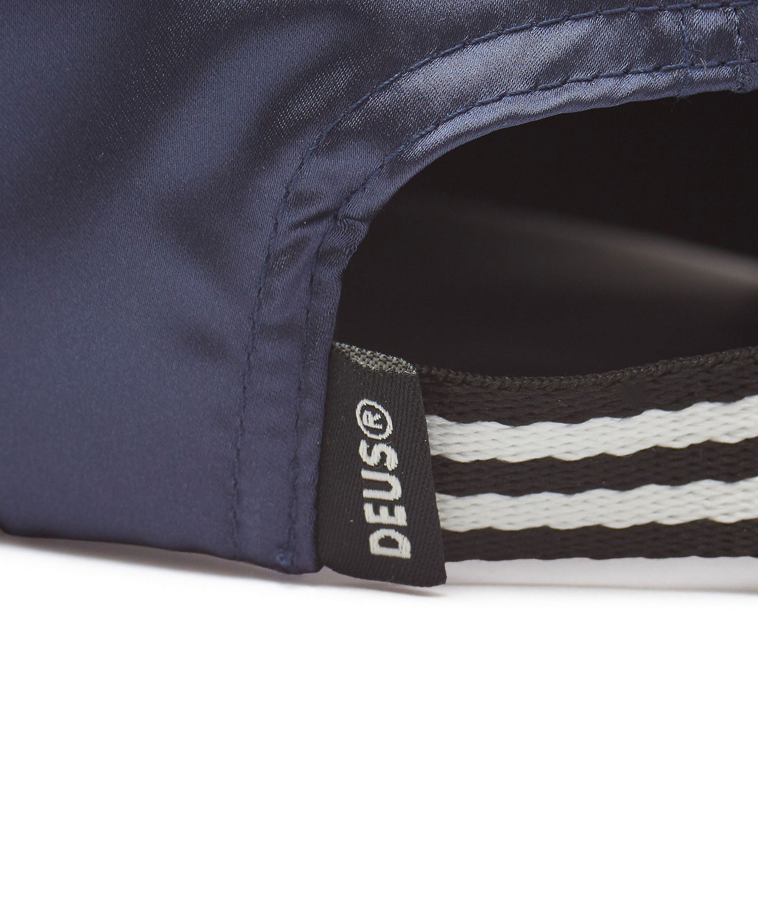 DEUS EX MACHINA/SUKA SATIN BALL CAP