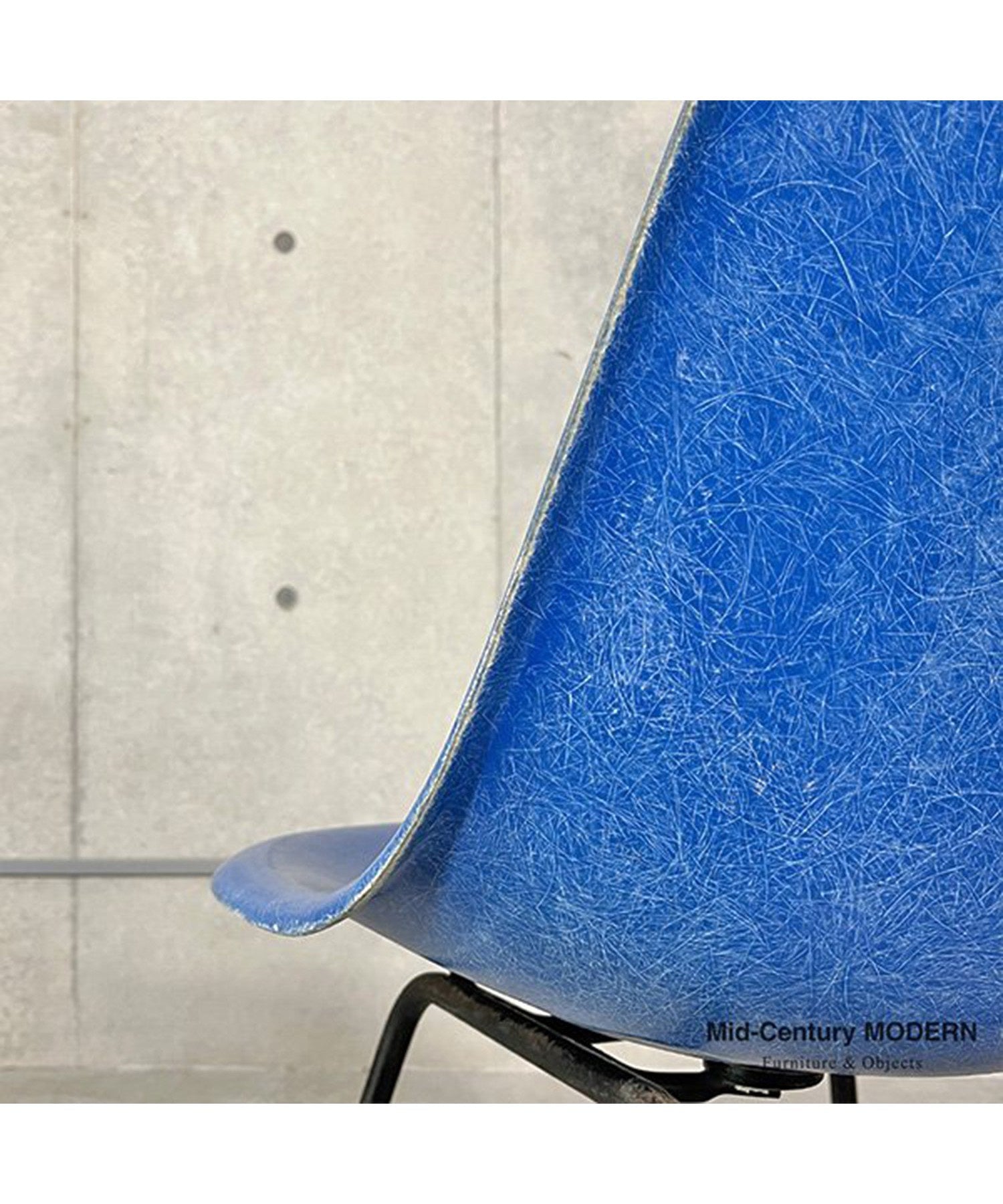 HermanMiller Side Shell / Ultramarine Blue