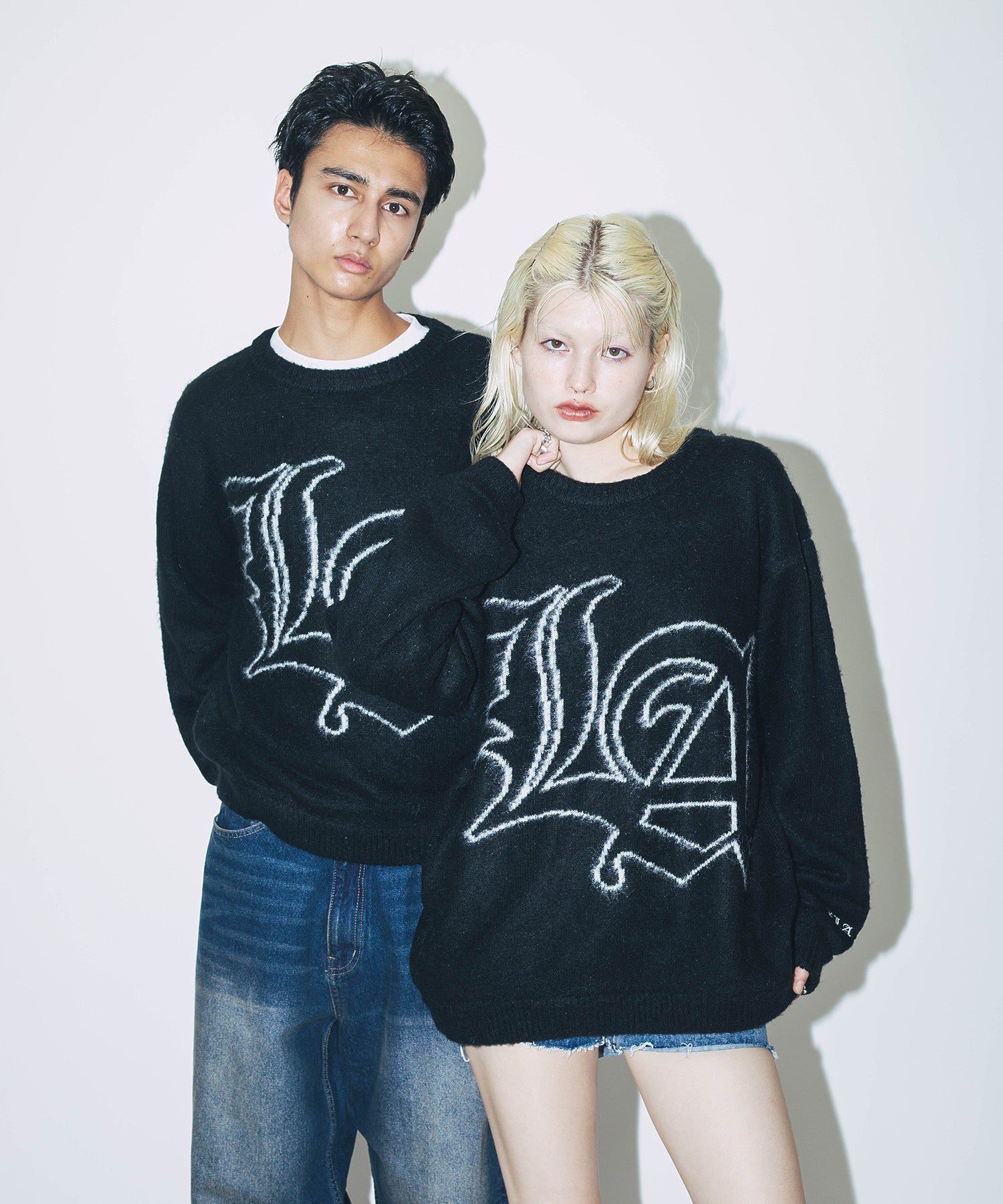 OLD ENGLISH BAGGY DENIM PANTS