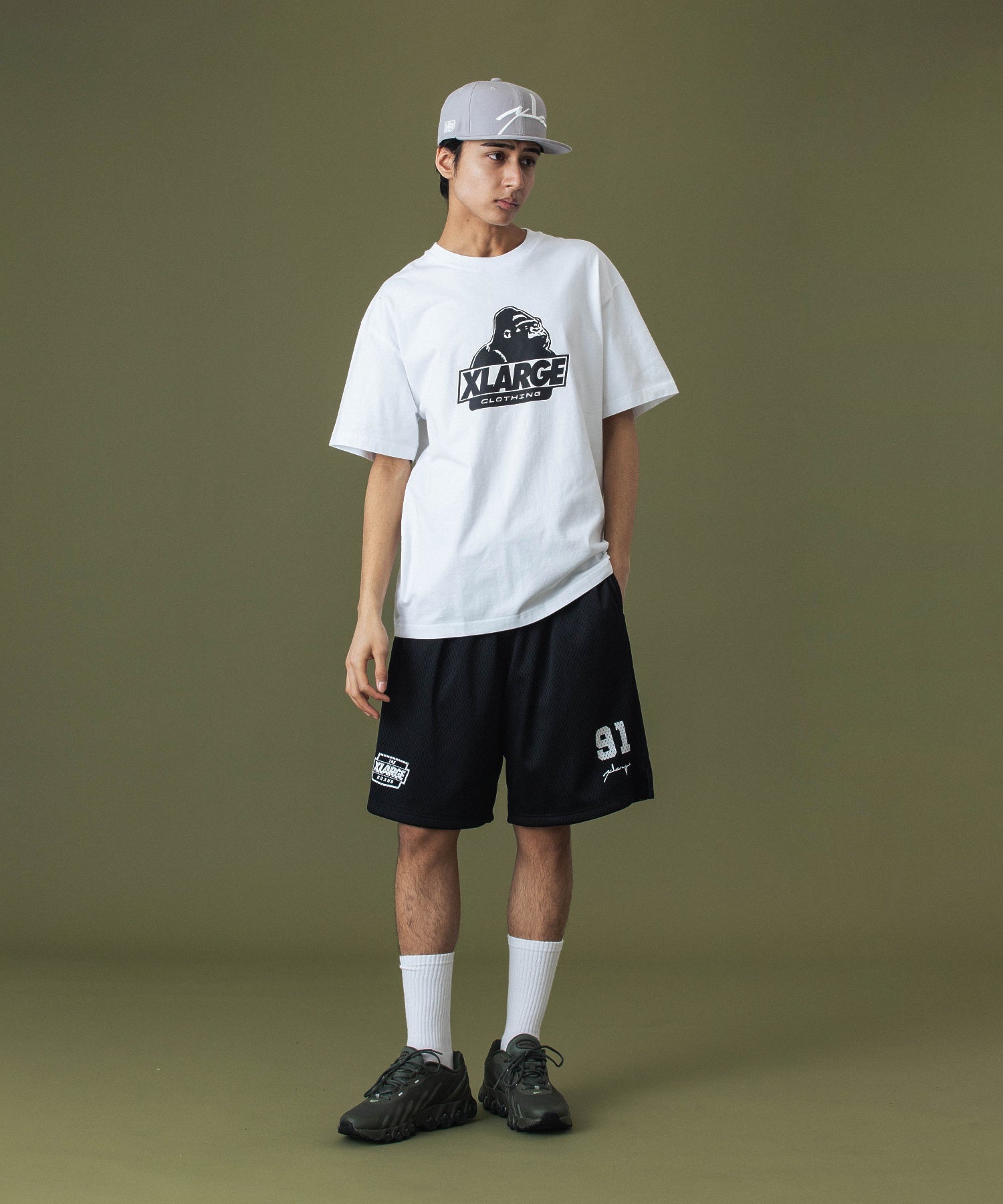 DISTORTION MESH EASY SHORTS
