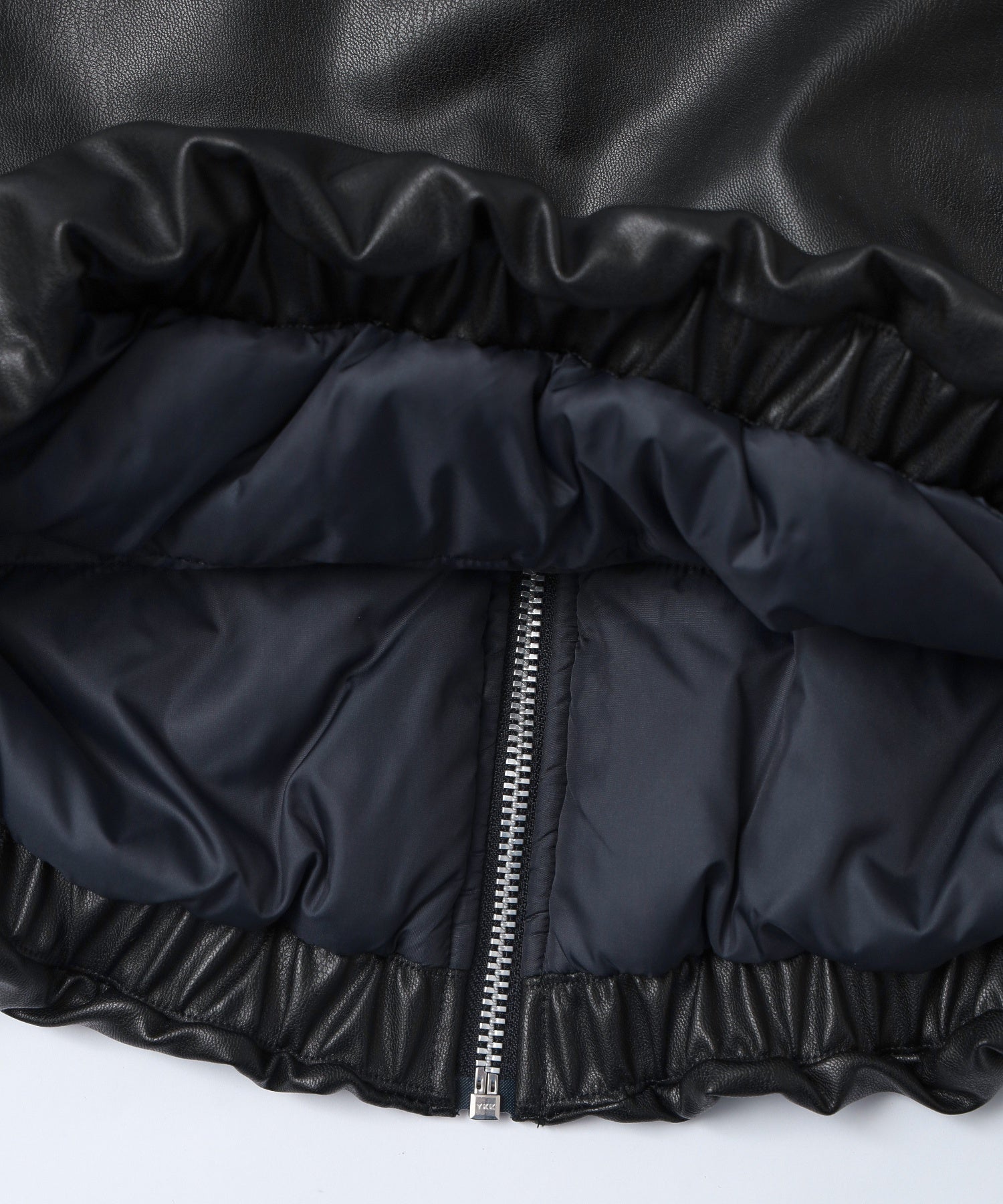 NIKE/ナイキ/W AS W NK TF PLEATHER BOMBER JKT IF5904