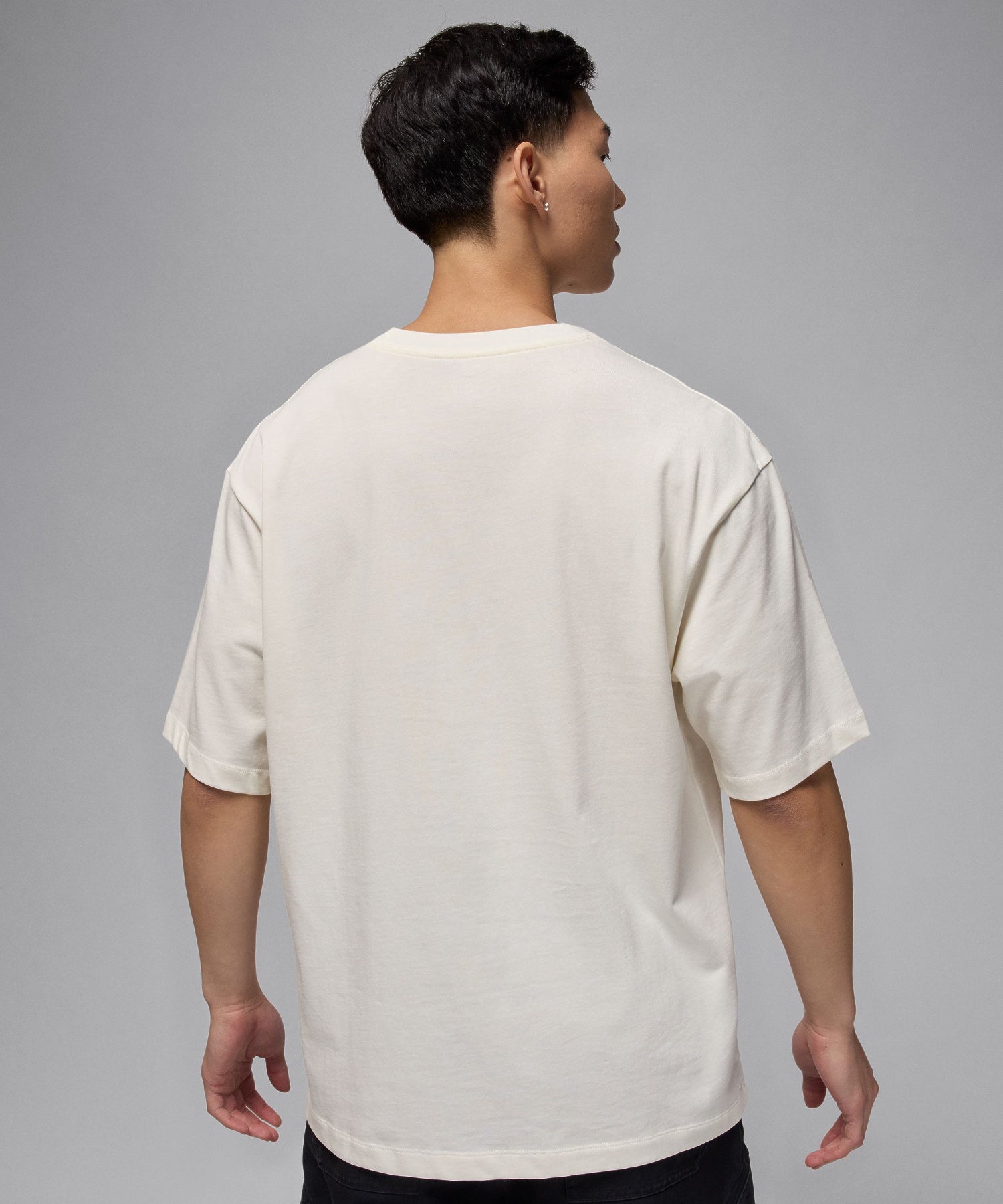 JORDAN BRAND/ジョーダン/JORDAN FLT ESS OVSZ CREW S/S TEE IB7345