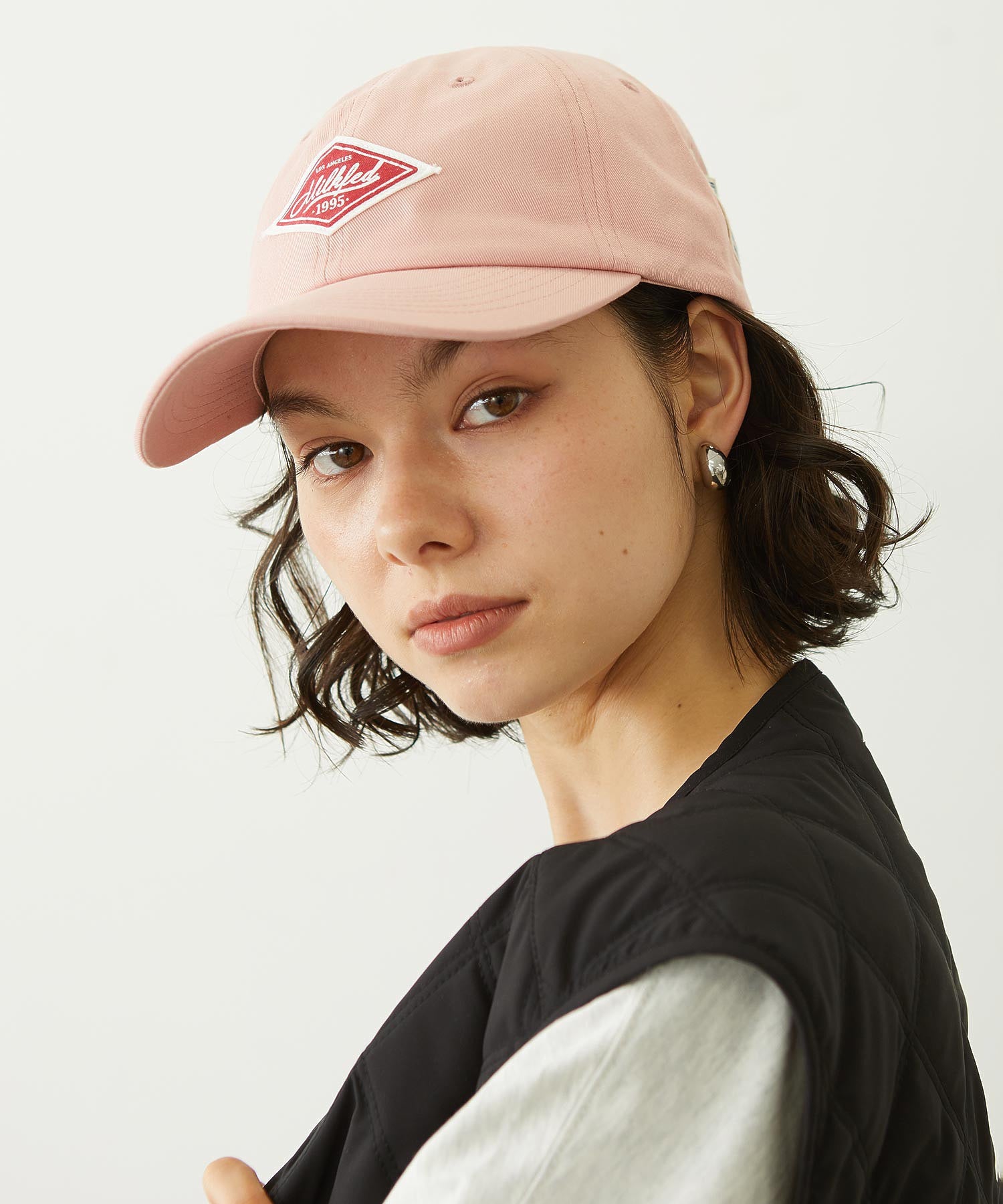 LABEL TWILL CAP
