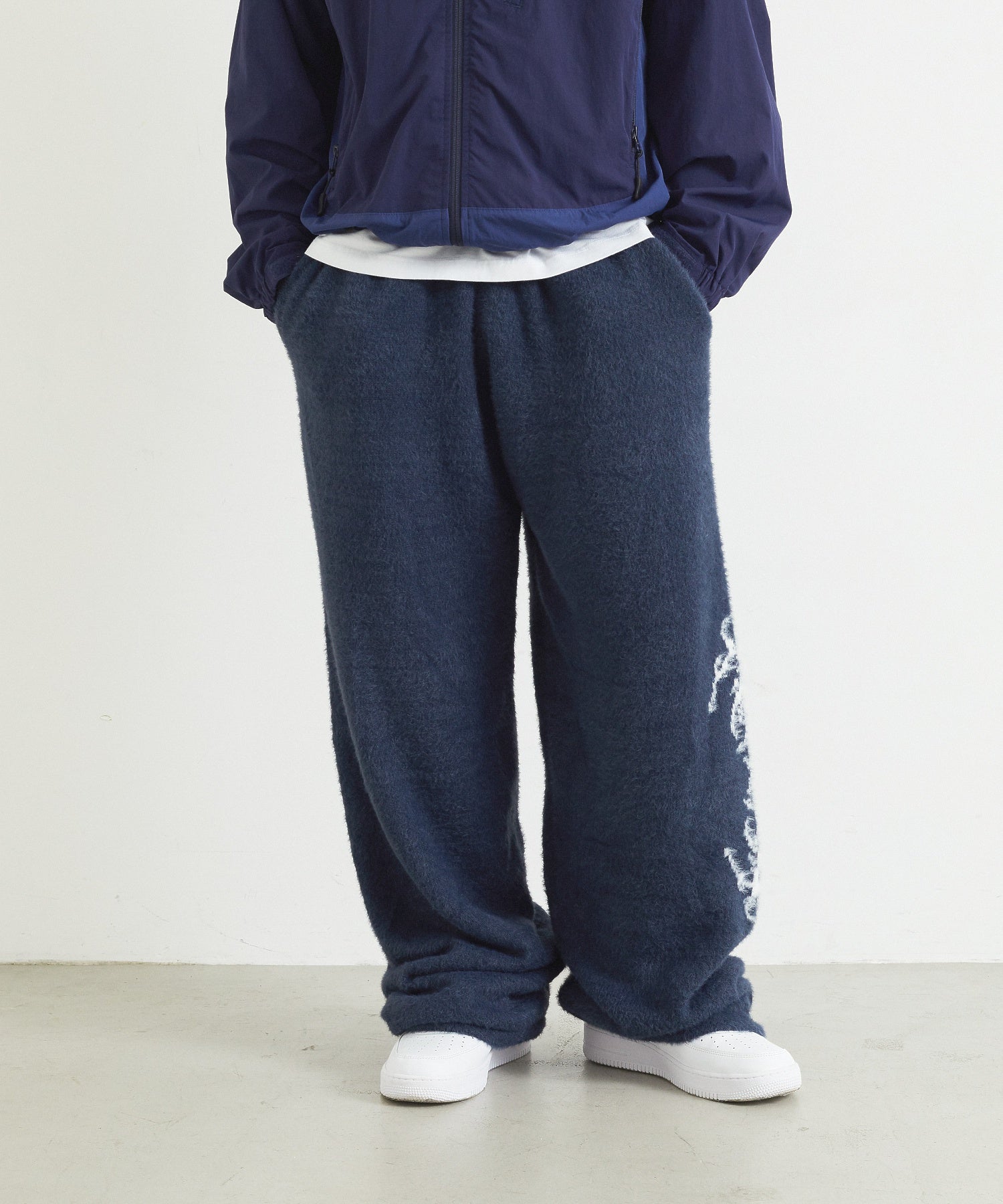 MODEL身長：170cm / 着用サイズ：Lサイズ