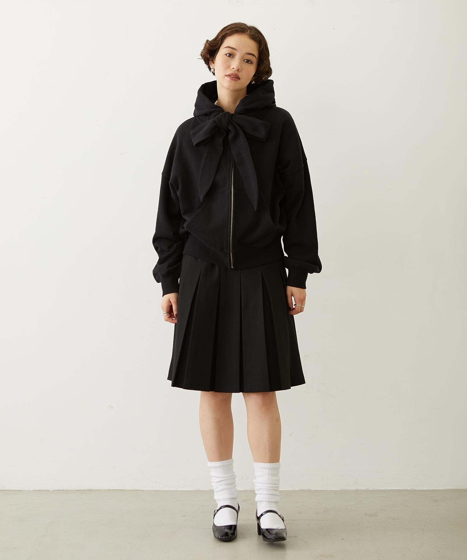 BIG RIBBON SWEAT ZIP HOODIE