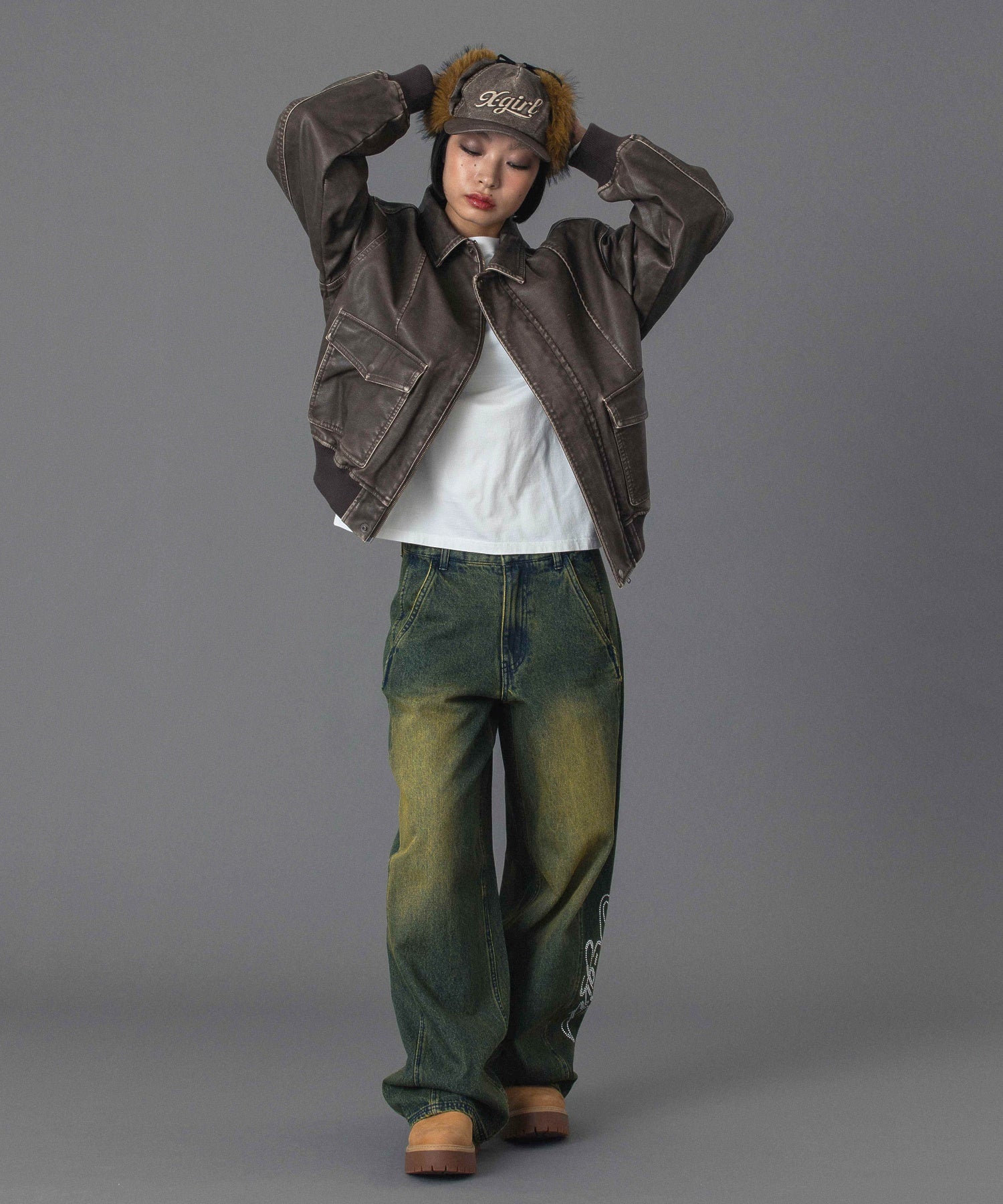 RHINESTONE LOGO LOOSE DENIM PANTS