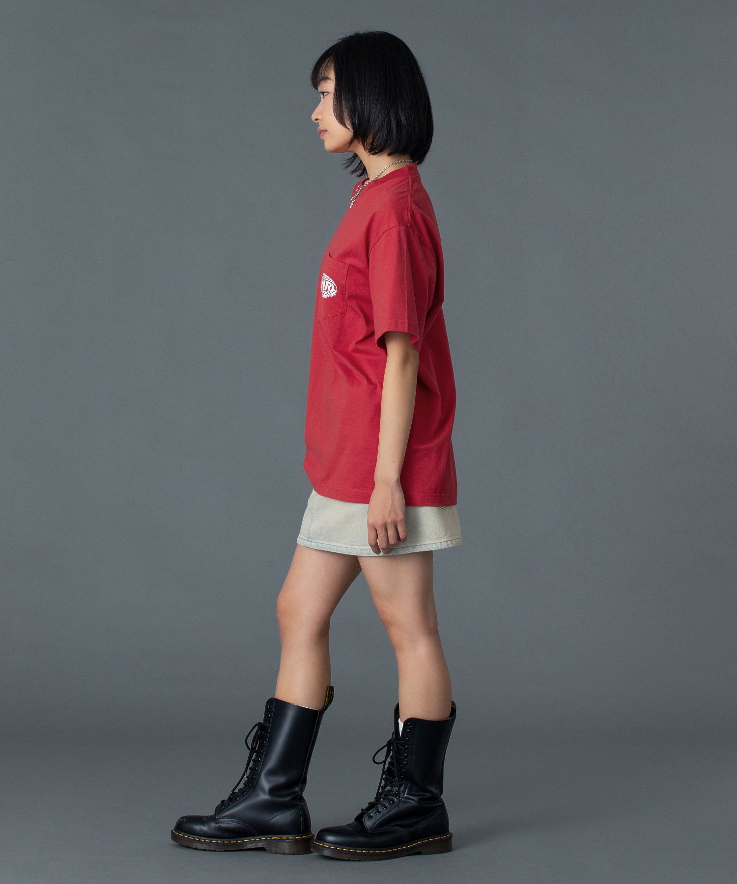 CHECKER OVAL LOGO POCKET S/S TEE