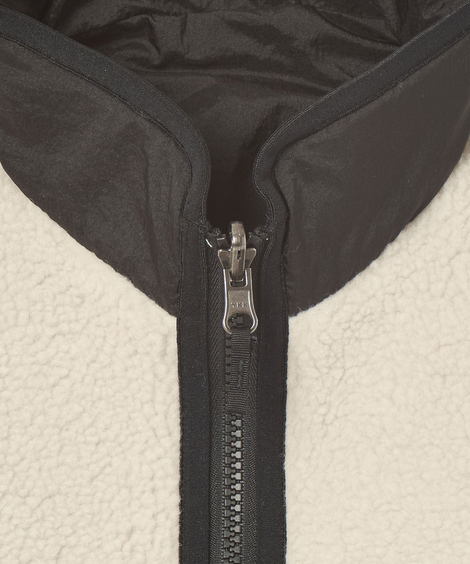 THE NORTH FACE/REVERSIBLE EXTREME PILE FLEECE JACKET