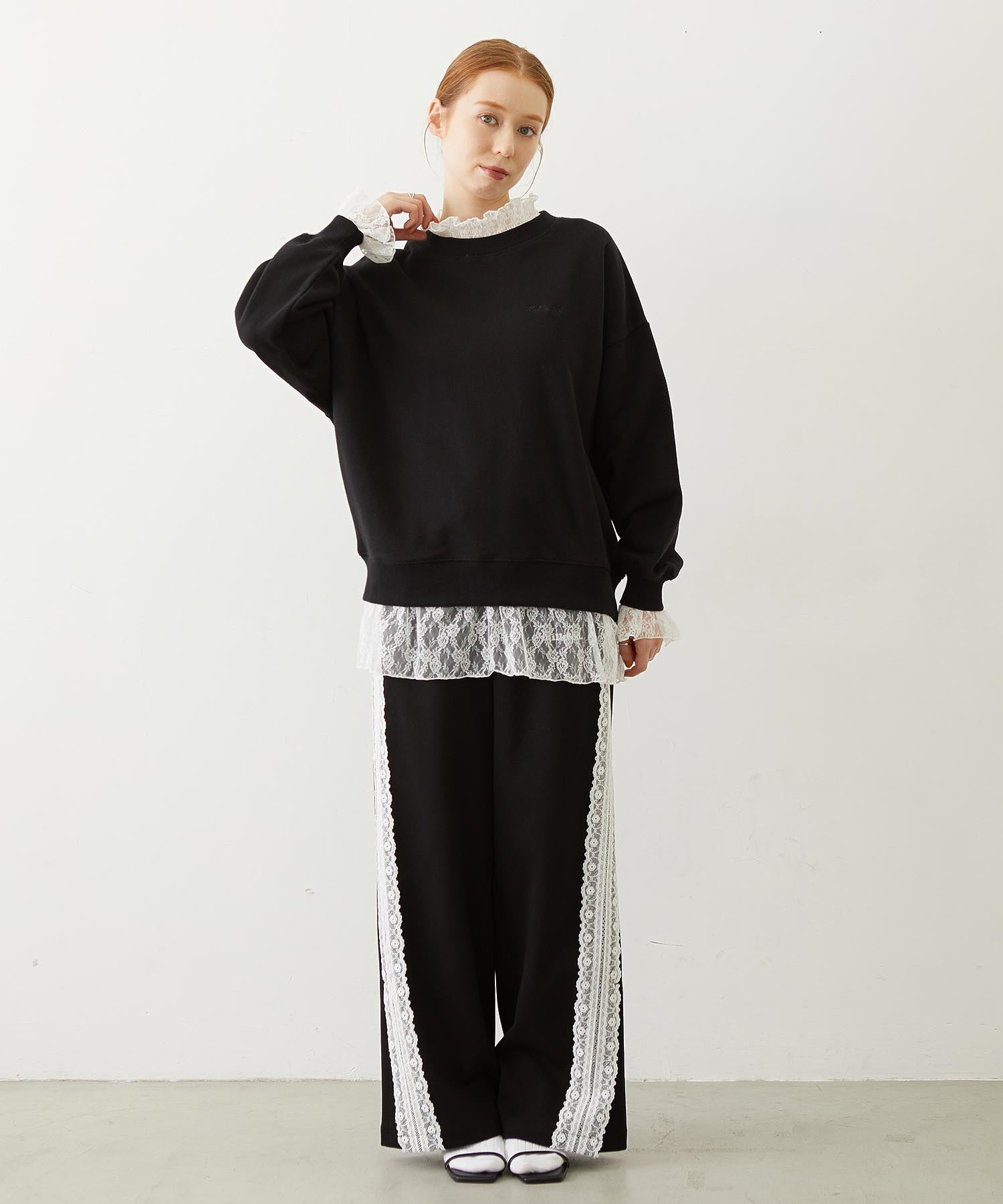 LAYERED LACE TOP