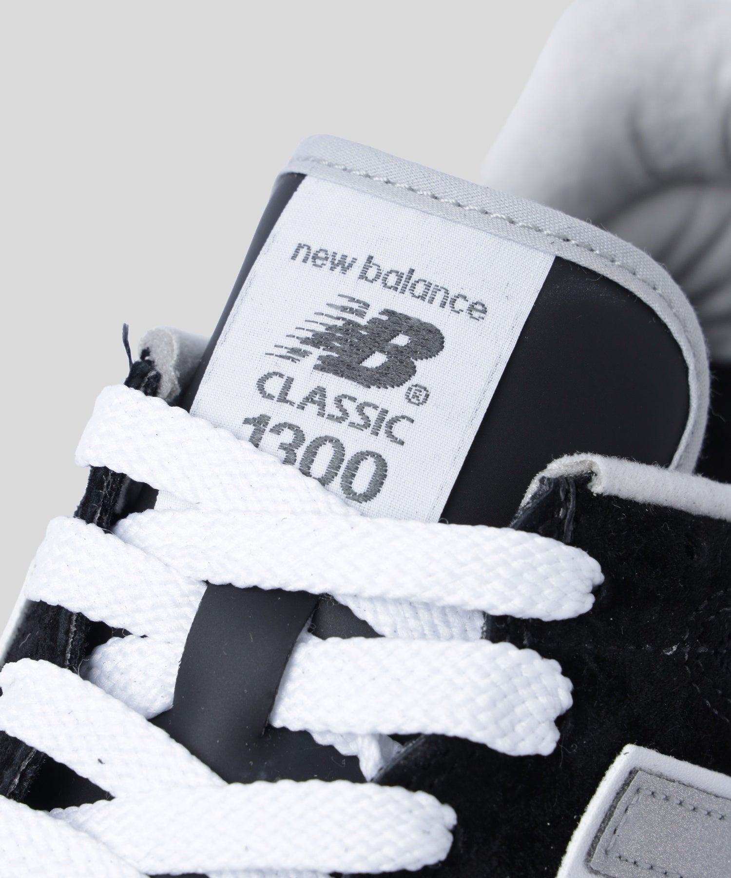 NEW BALANCE/ニューバランス/U1300BK