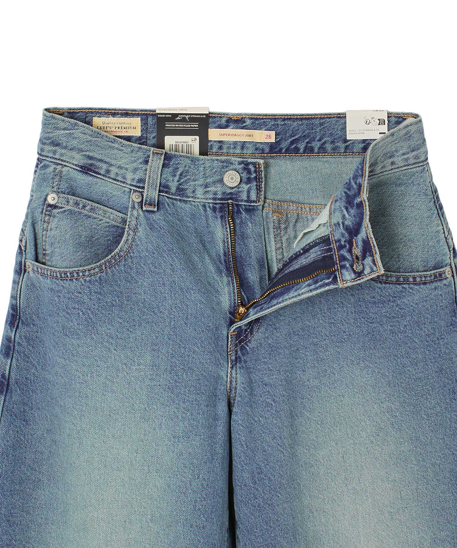 LEVIS/SUPER BAGGY JORT