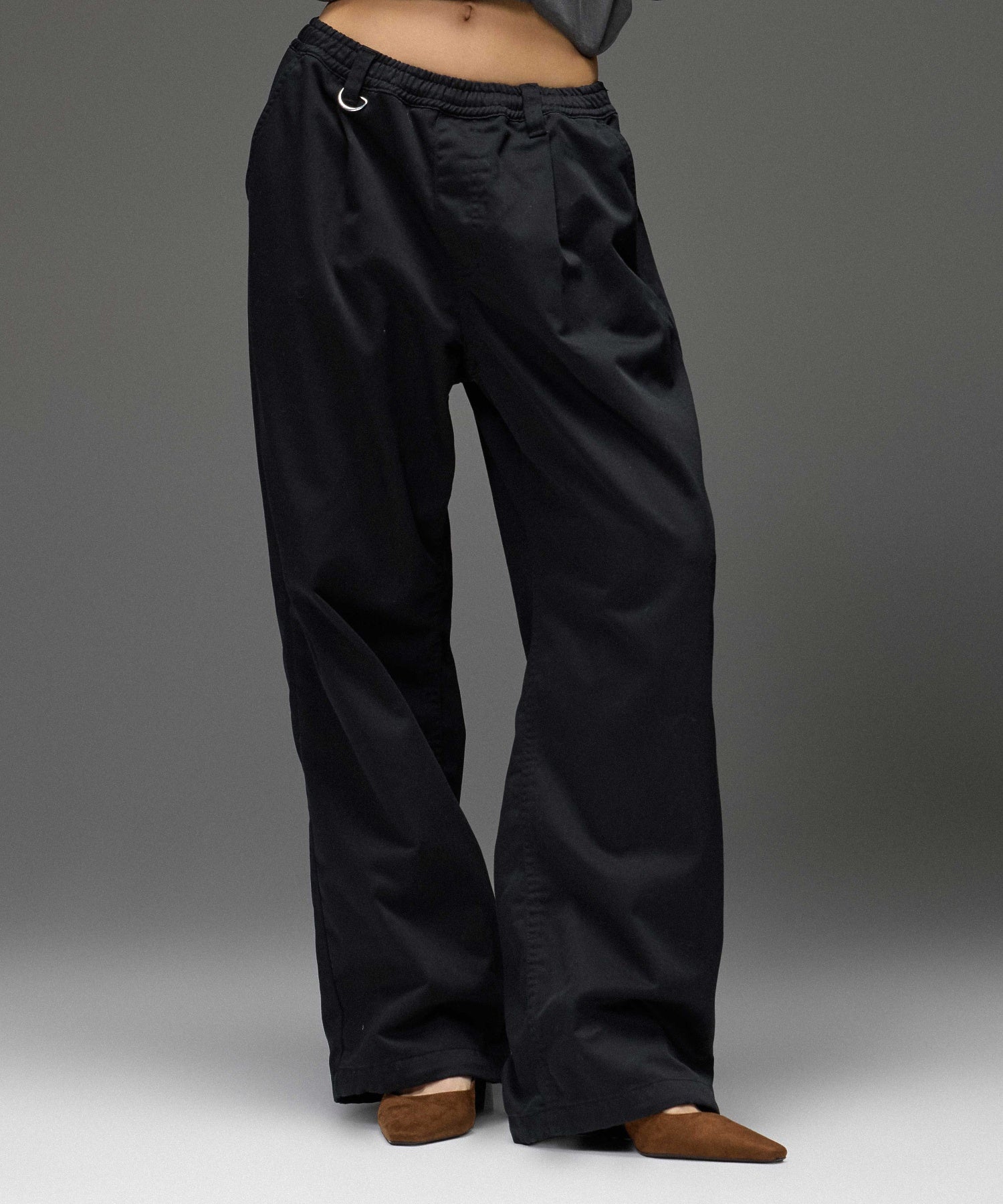 LOOSE FIT EASY PANTS