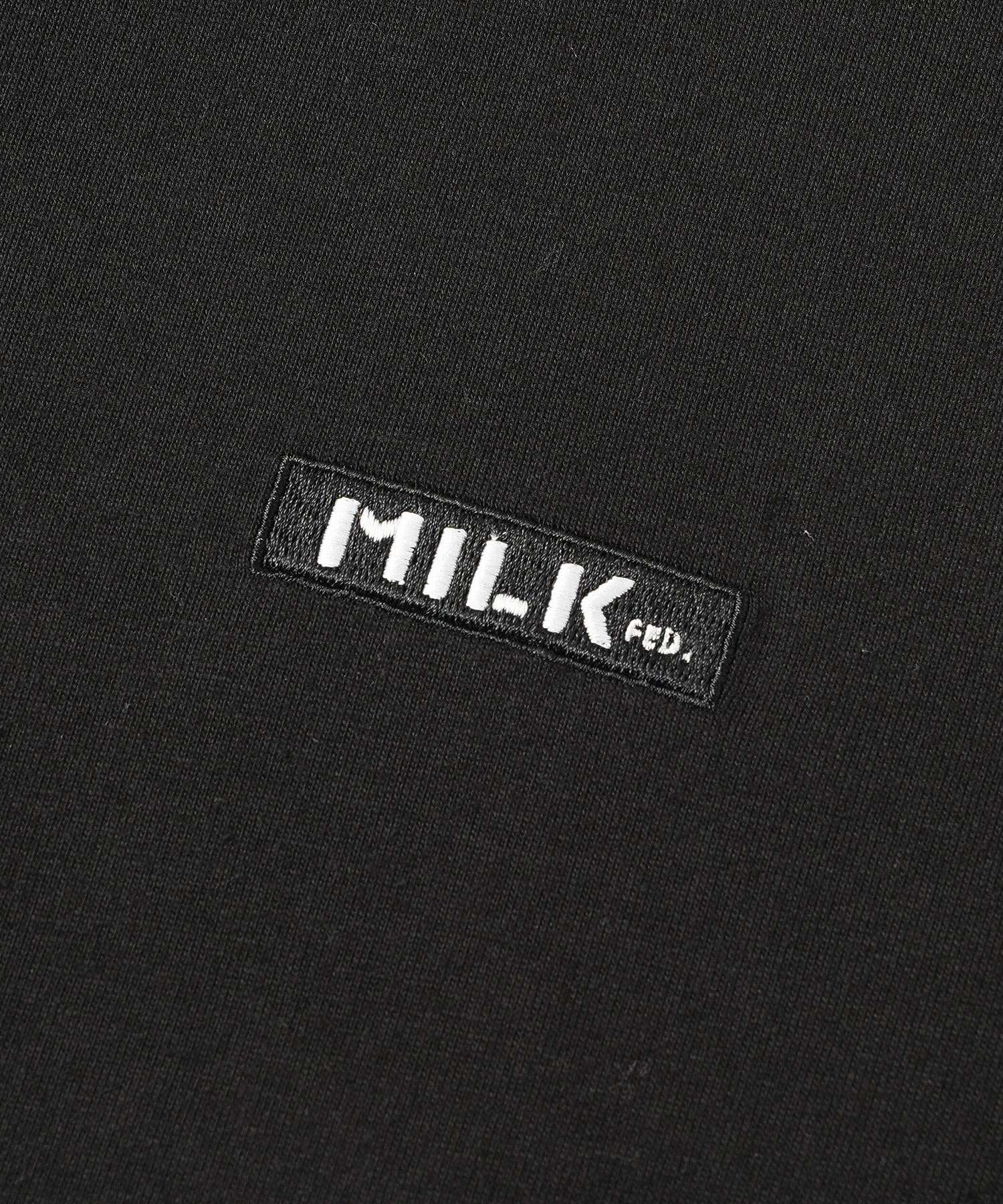 EMBROIDERED BAR L/S TEE MILKFED.