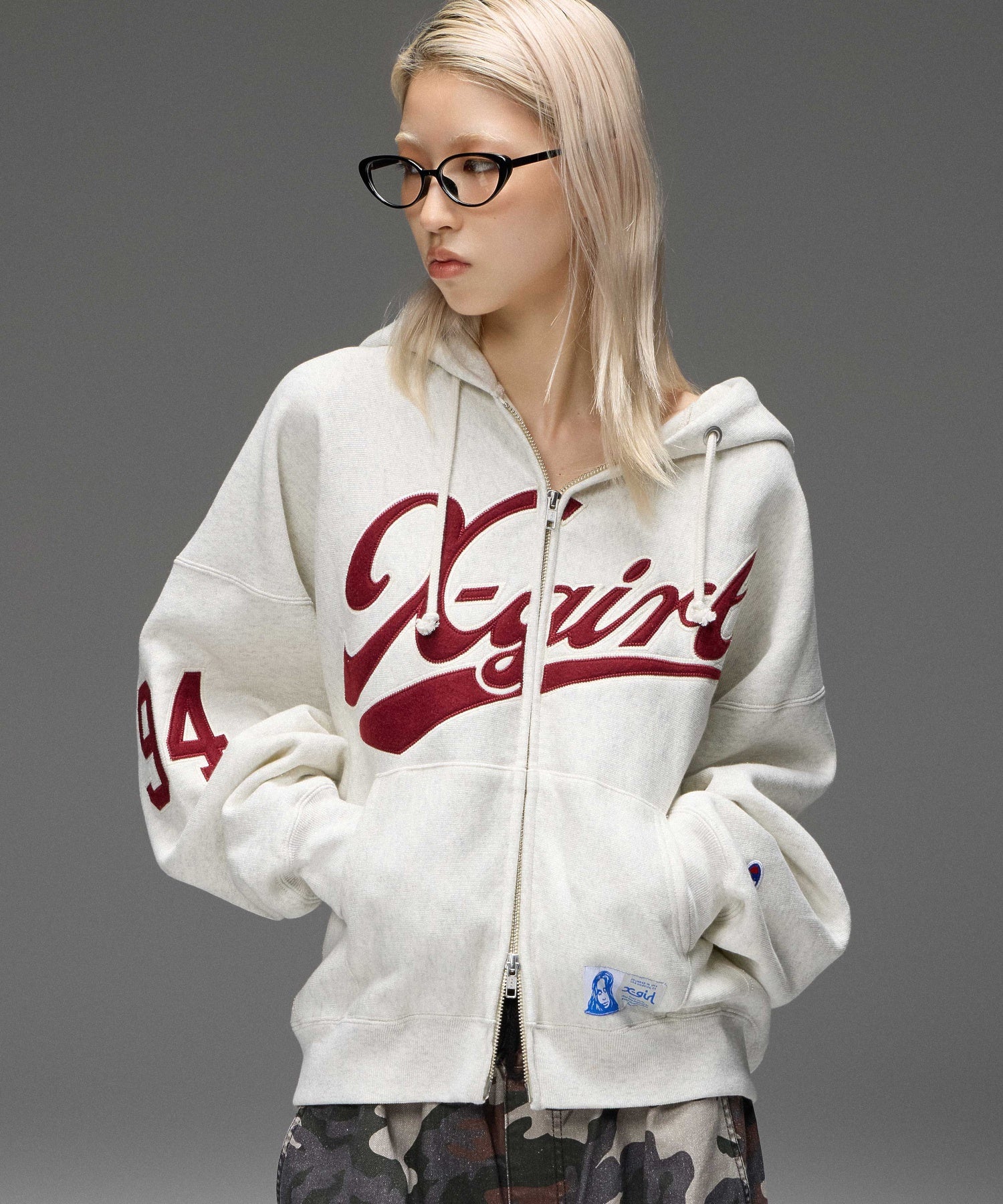 X-girl x Champion REVERSE WEAVE® PATCHED LOGO ZIP UP HOODIE