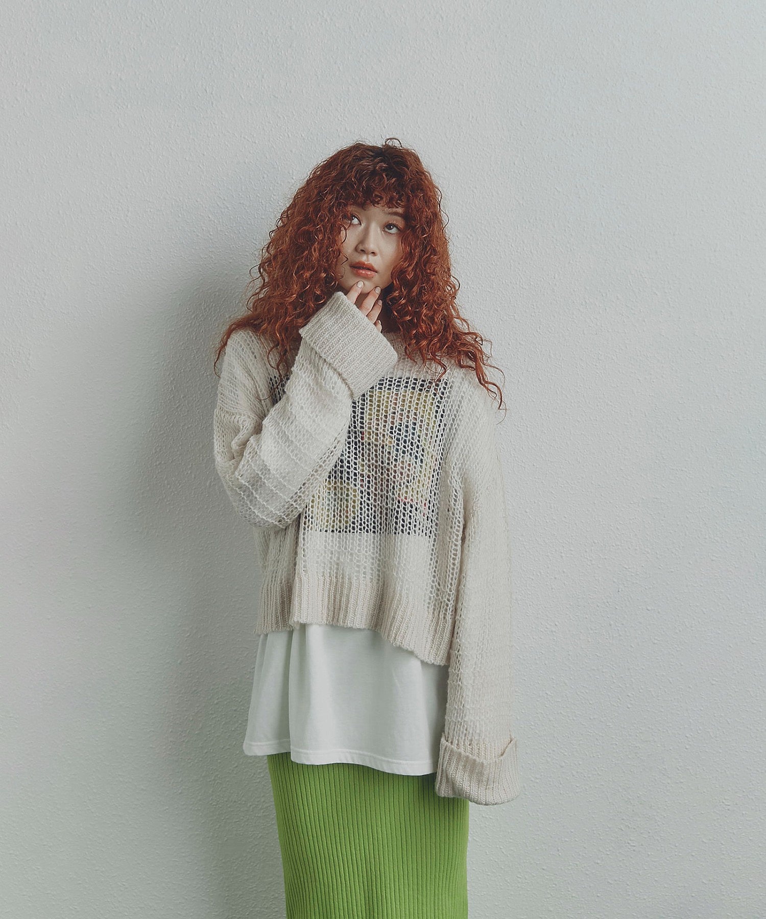 クロップドシアーニット