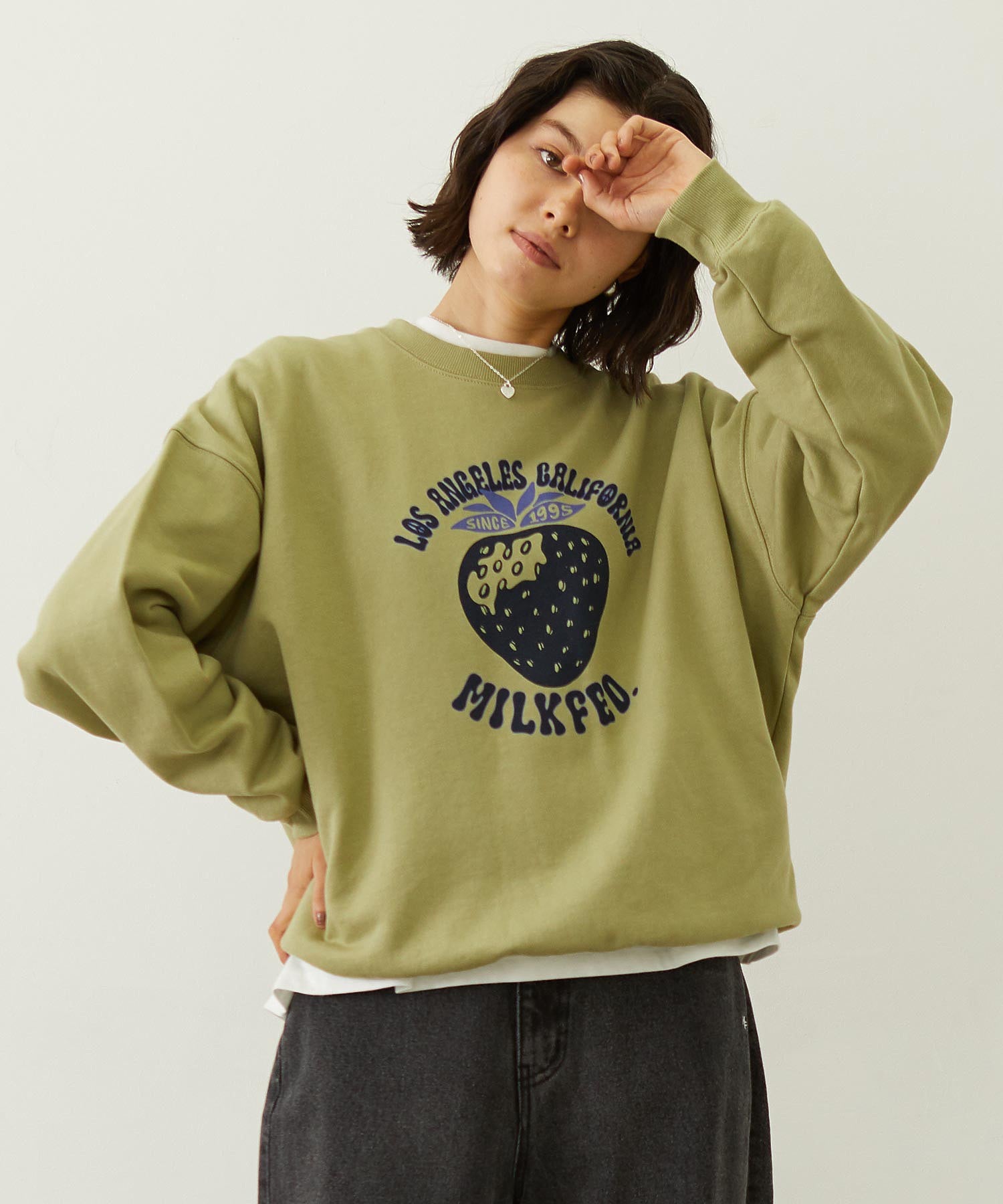 STRAWBERRY SWEAT TOP