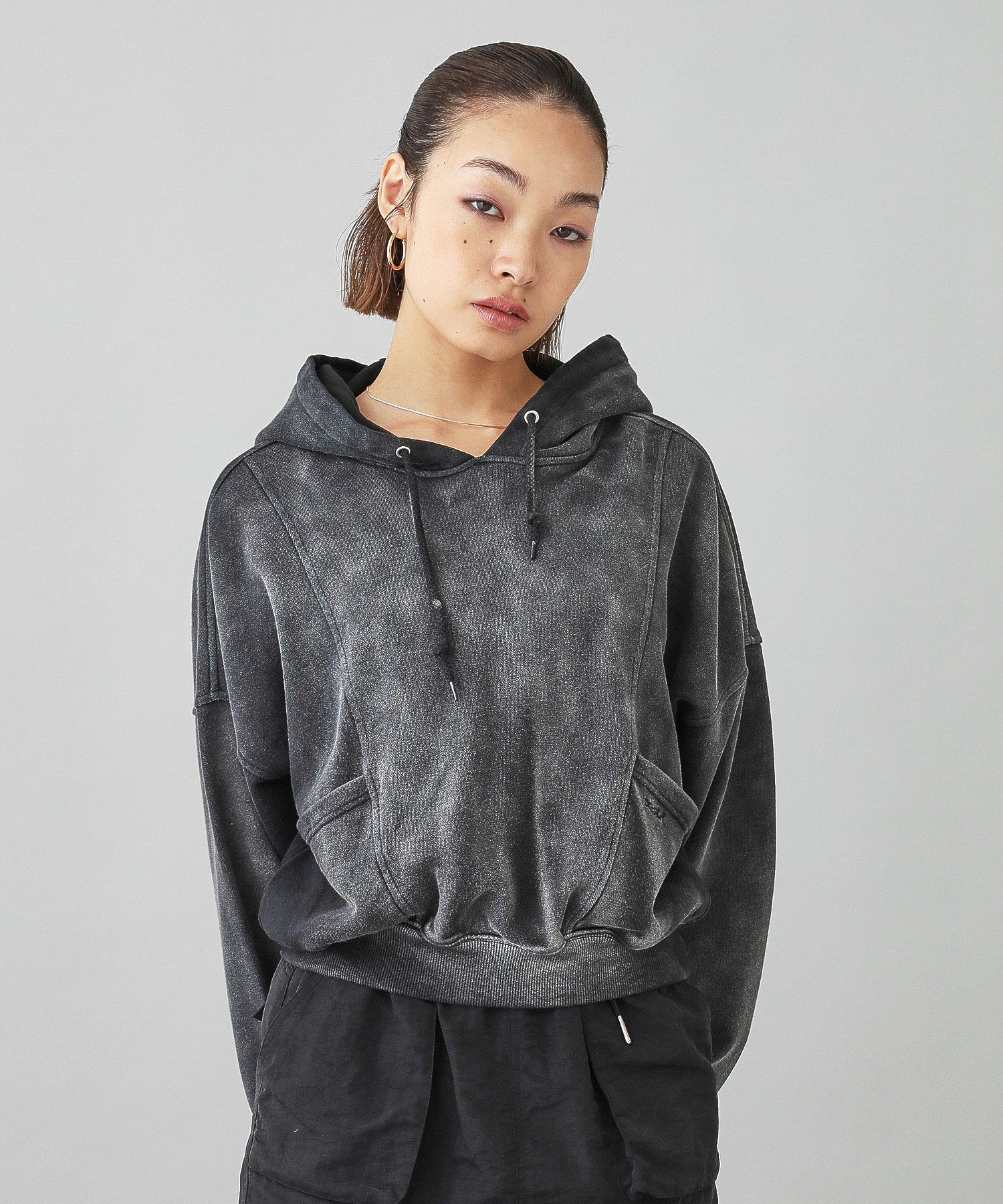 DISTRESSED COMPACT SWEAT HOODIE