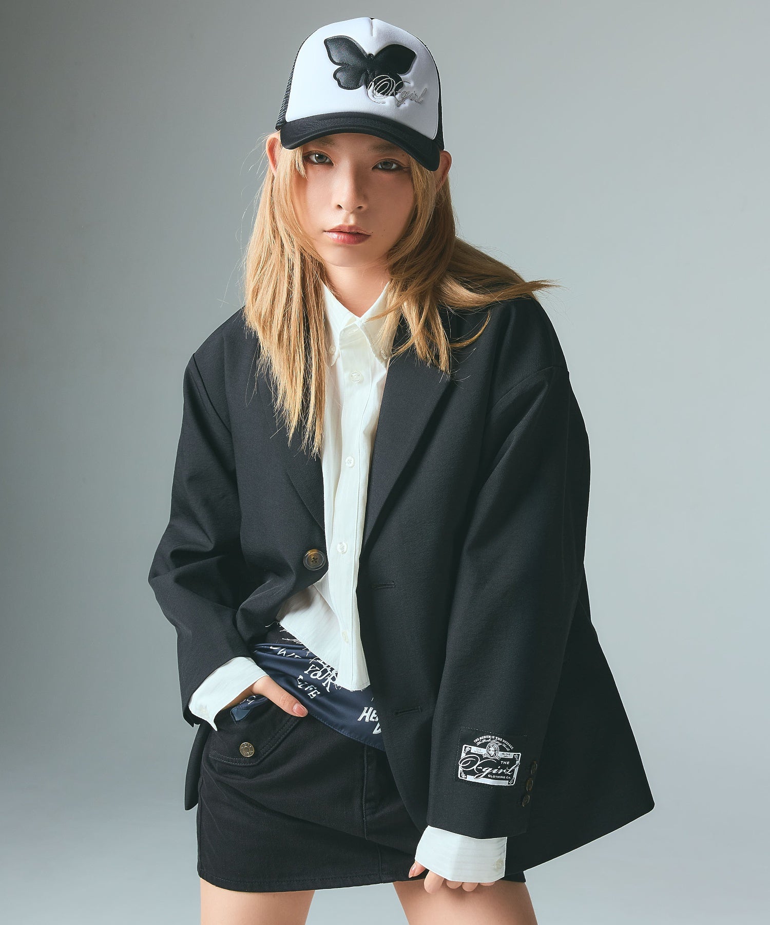 BUTTERFLY PATCH TRUCKER CAP