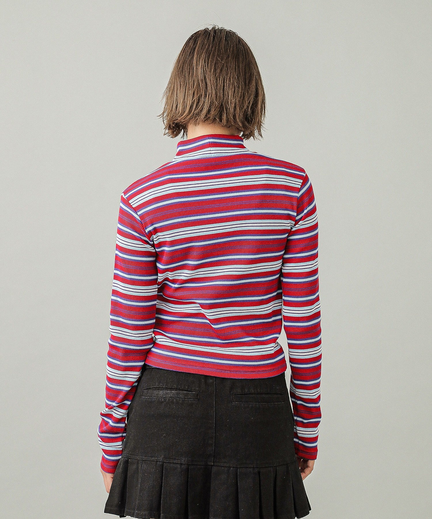 STRIPED HIGH NECK TOP